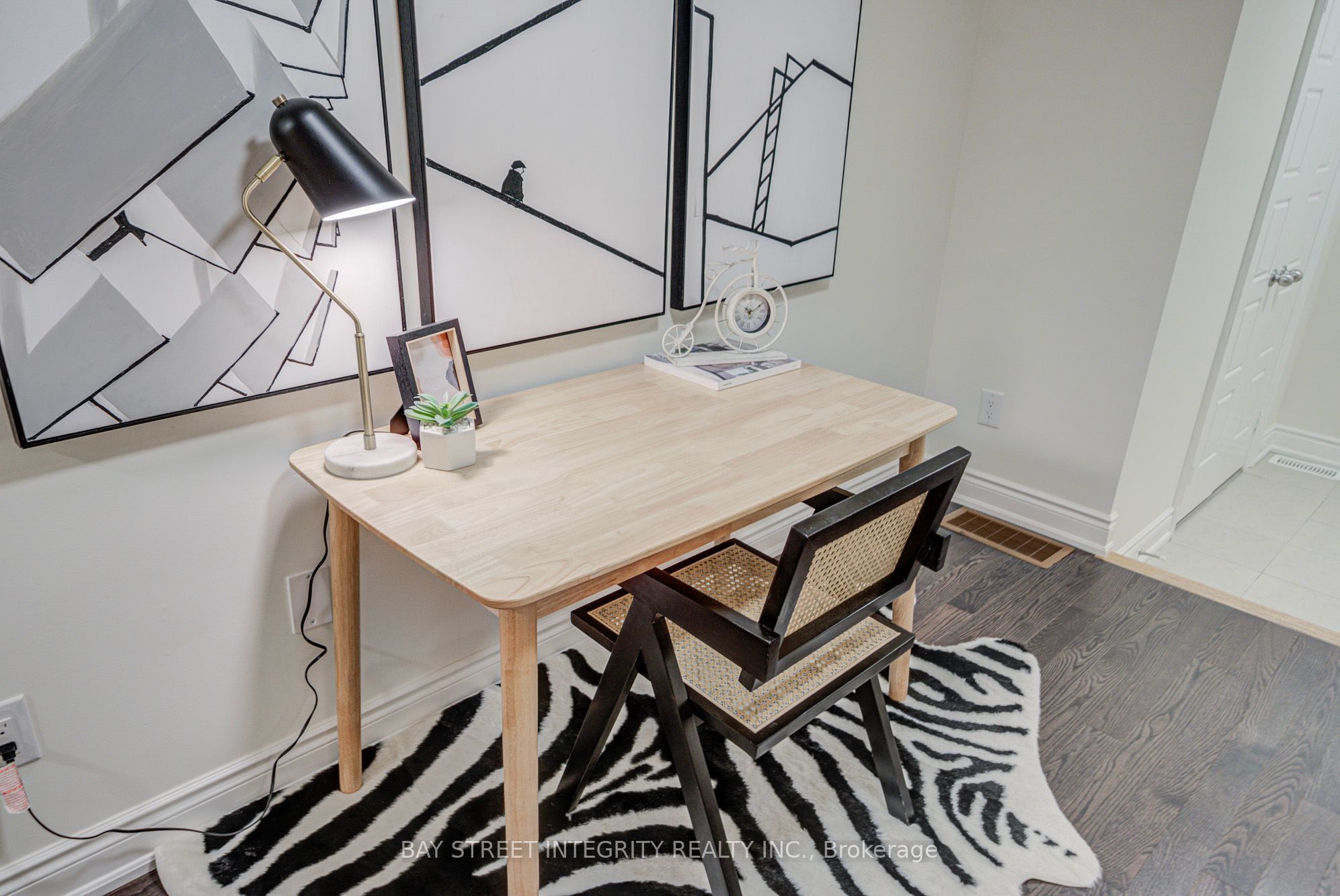 202 Vivant Street Property Photo 8