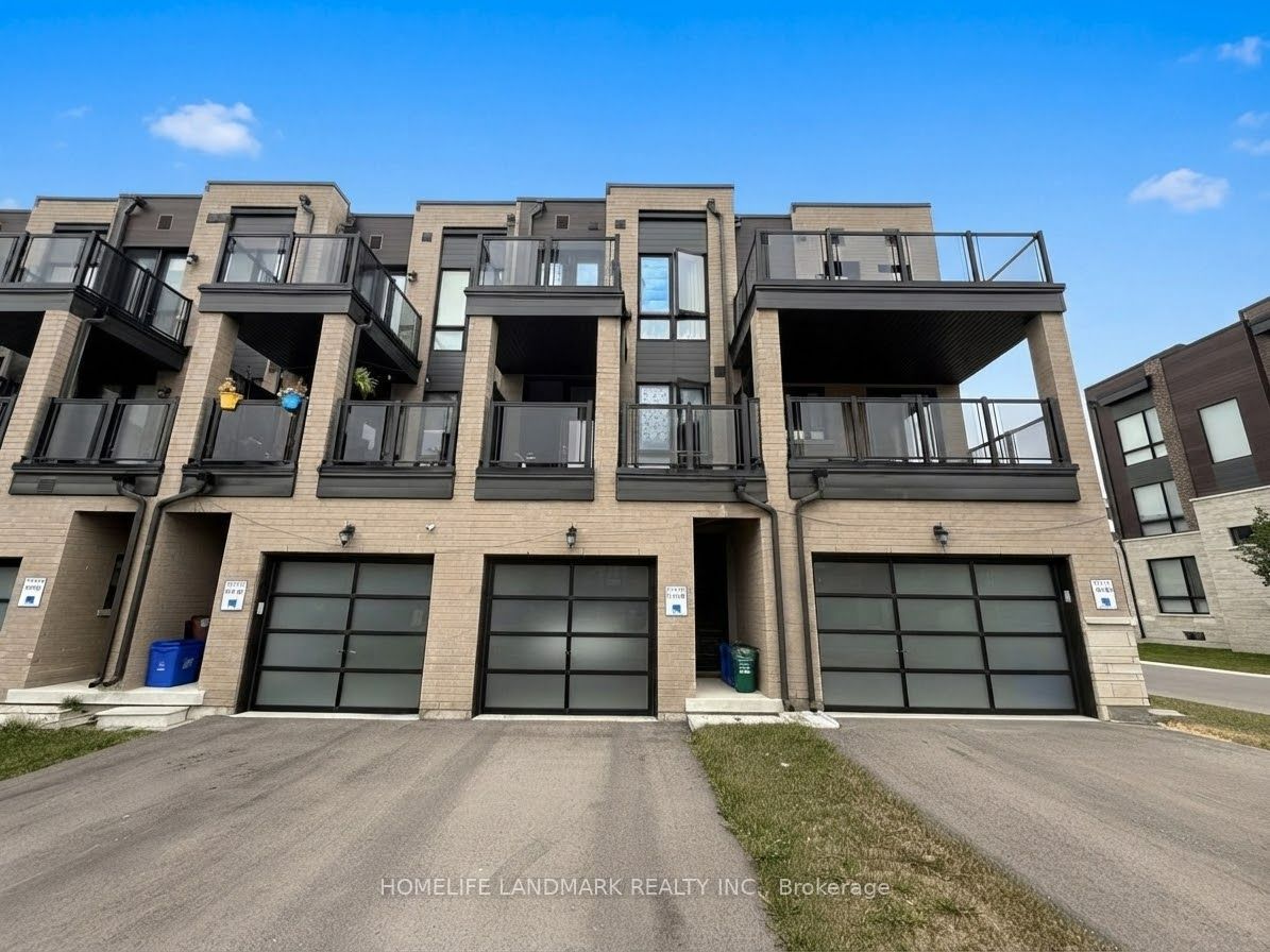 94 Stauffer Crescent Property Photo 3