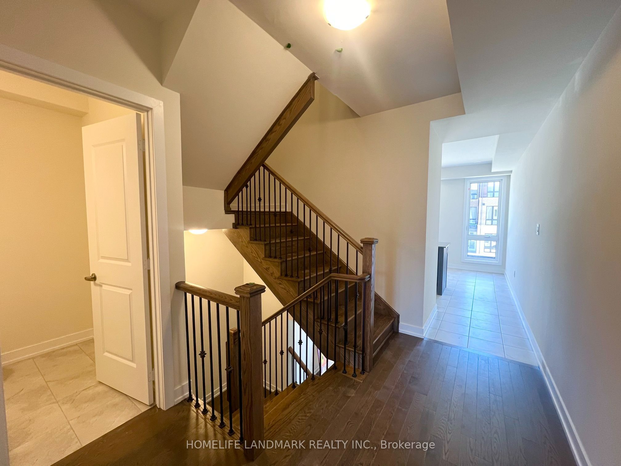 94 Stauffer Crescent Property Photo 14
