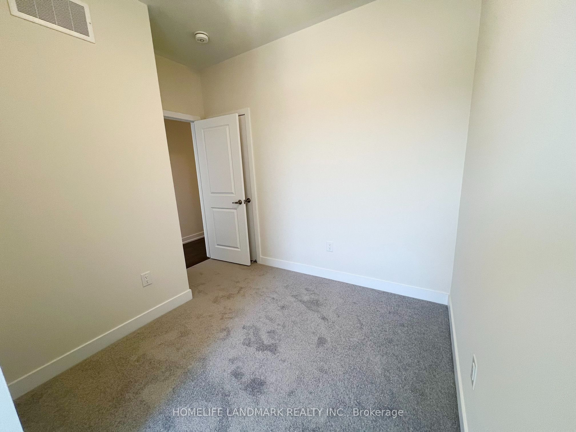 94 Stauffer Crescent Property Photo 27