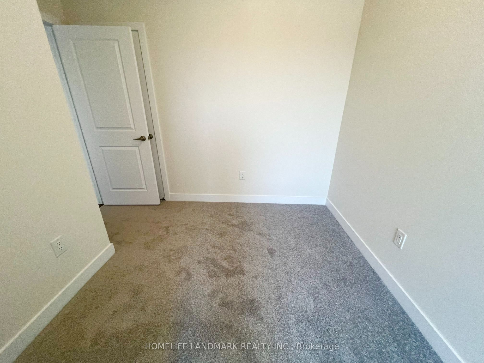 94 Stauffer Crescent Property Photo 28