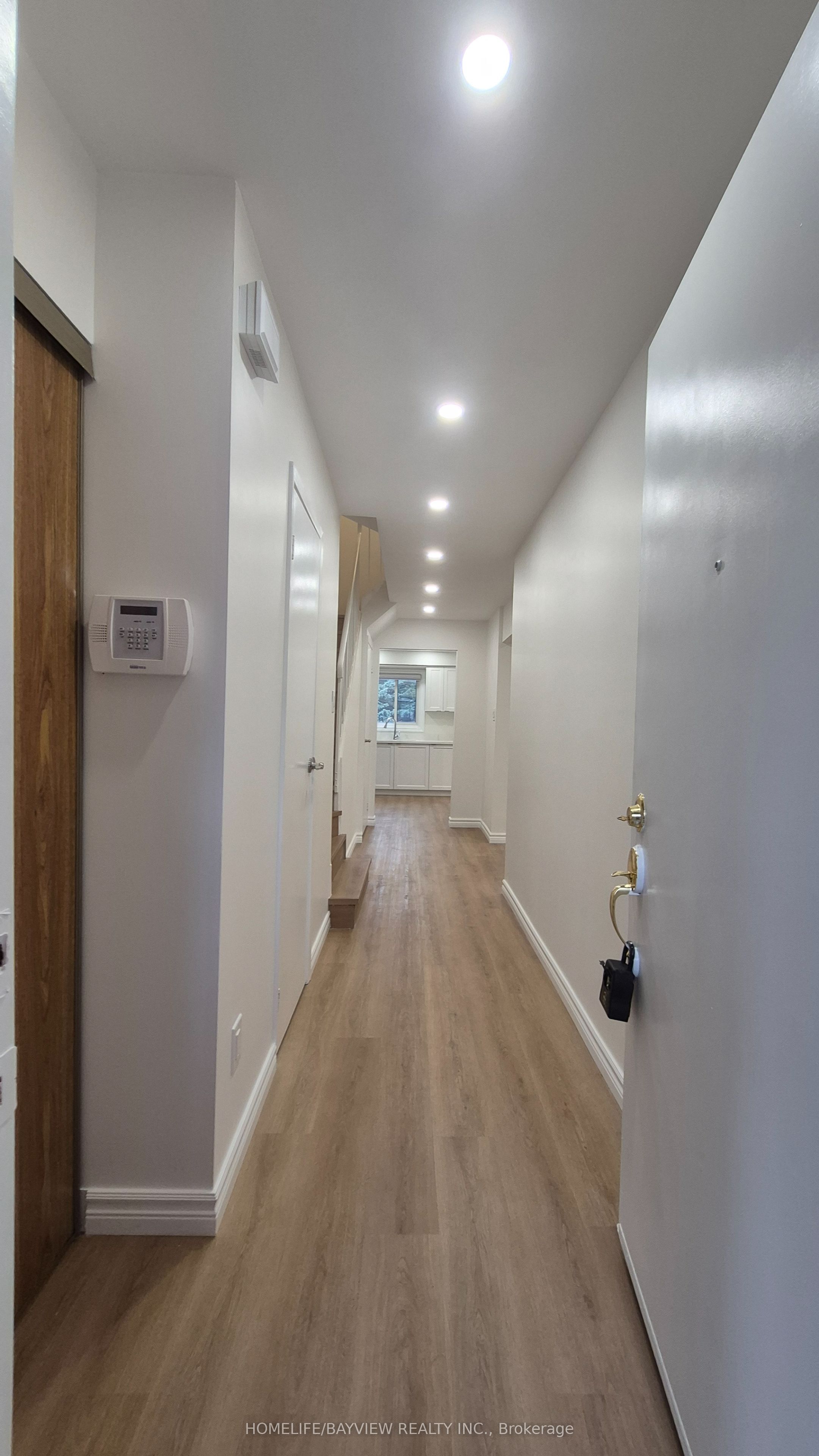 147 Dunbar Crescent Property Photo 4