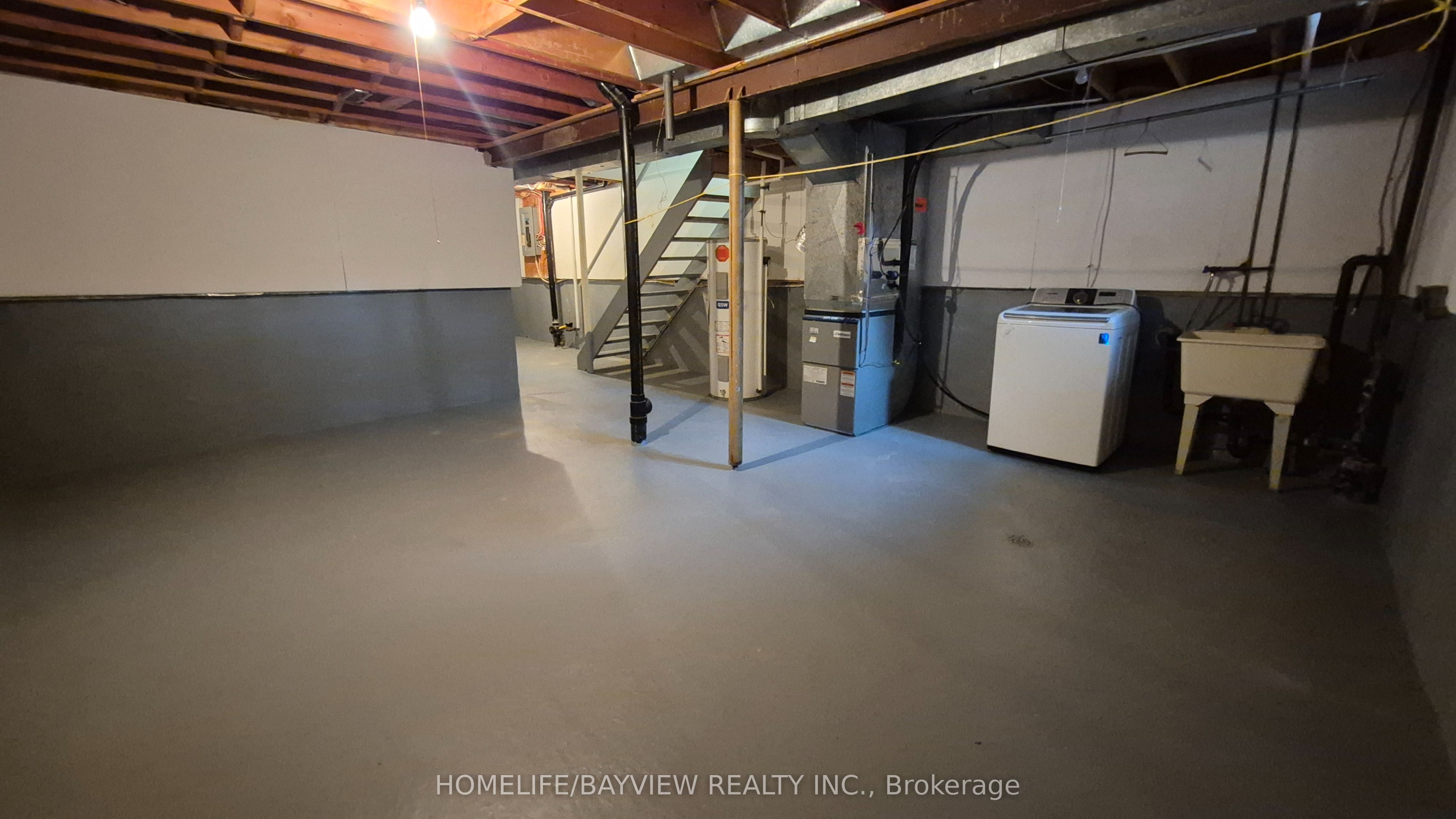147 Dunbar Crescent Property Photo 37