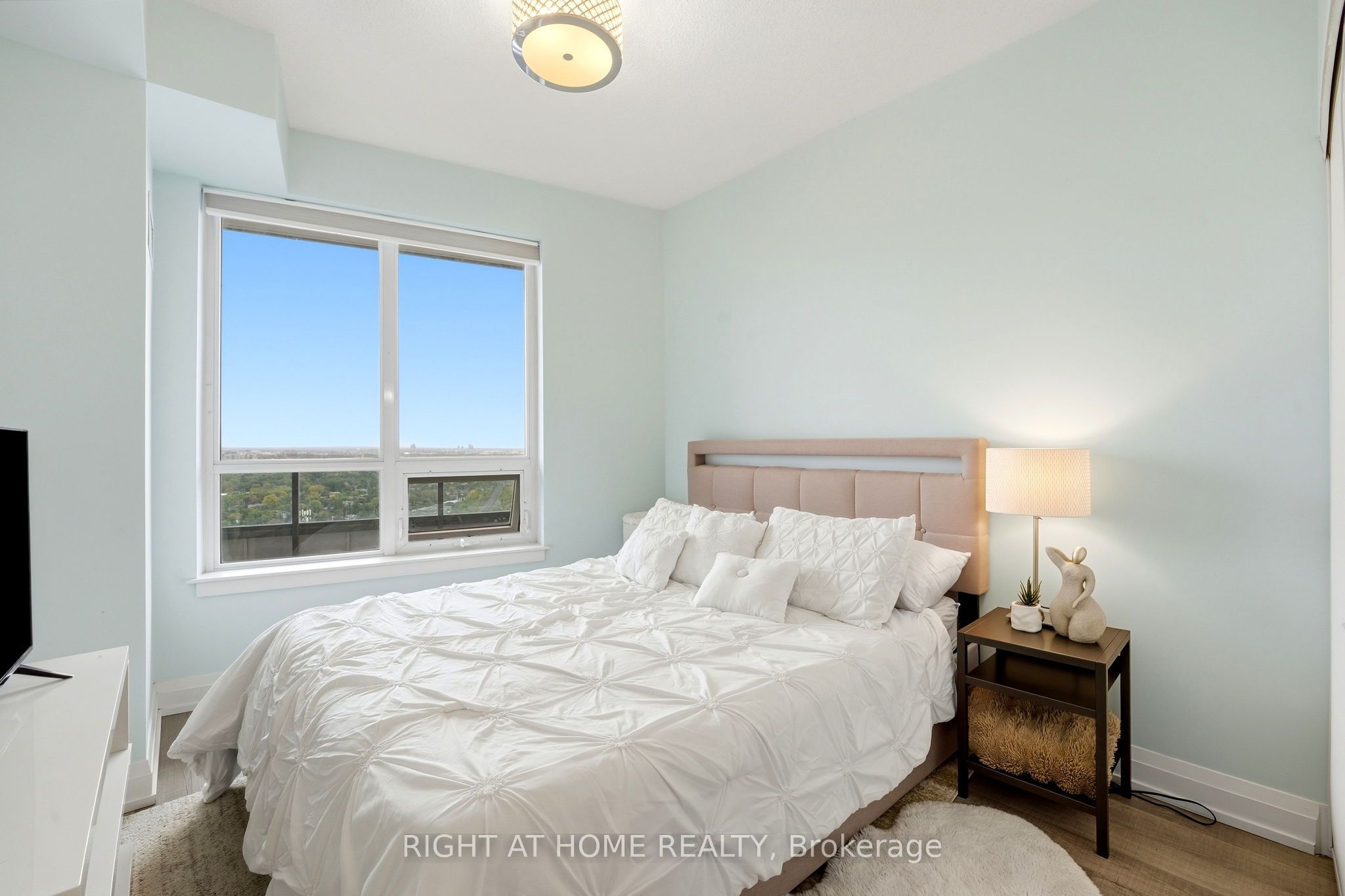 7171 Yonge Street 1702 Property Photo 15