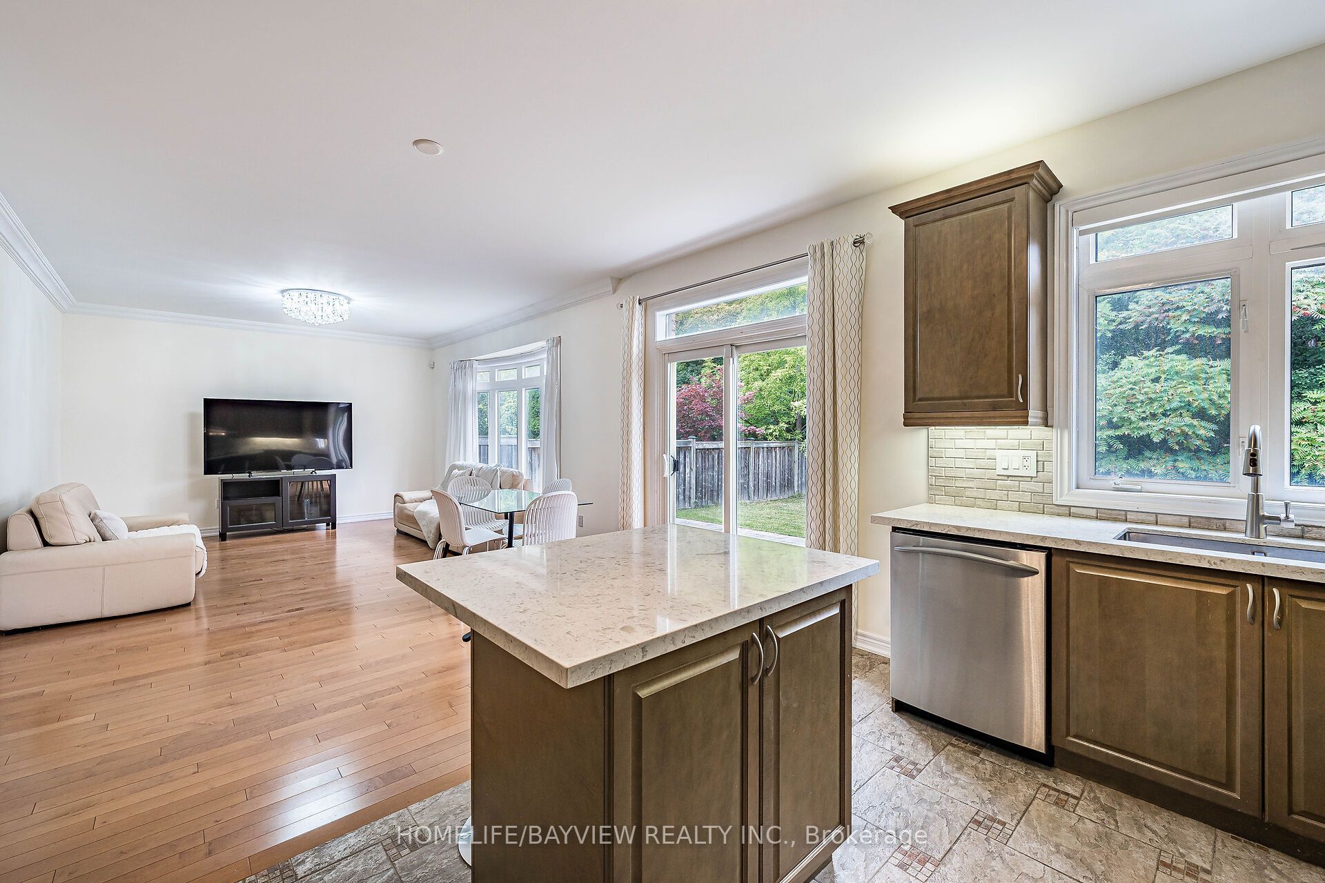 8 Matisse Trail Property Photo 15