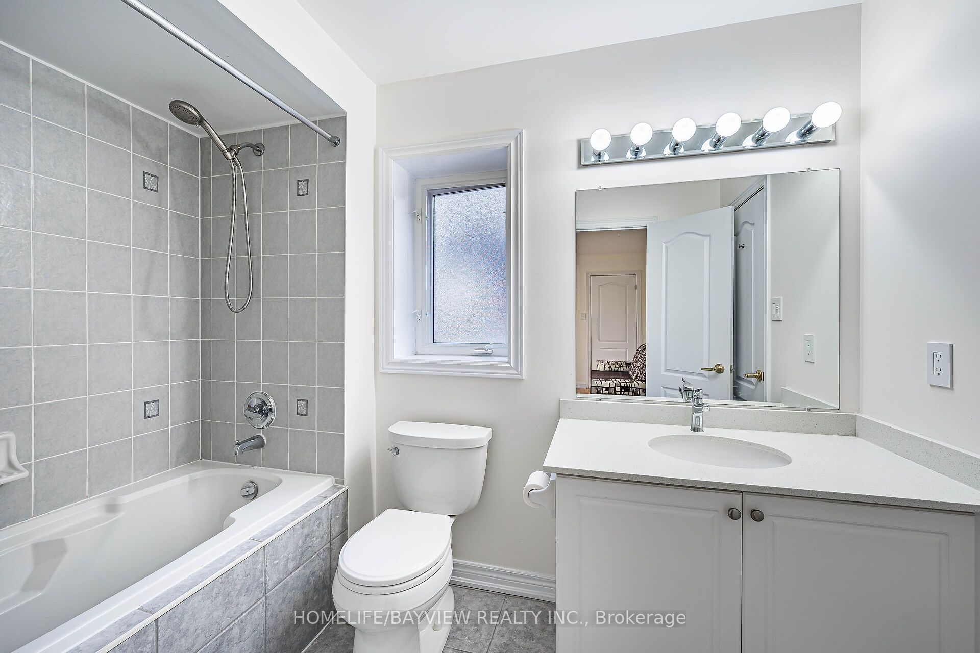 8 Matisse Trail Property Photo 34