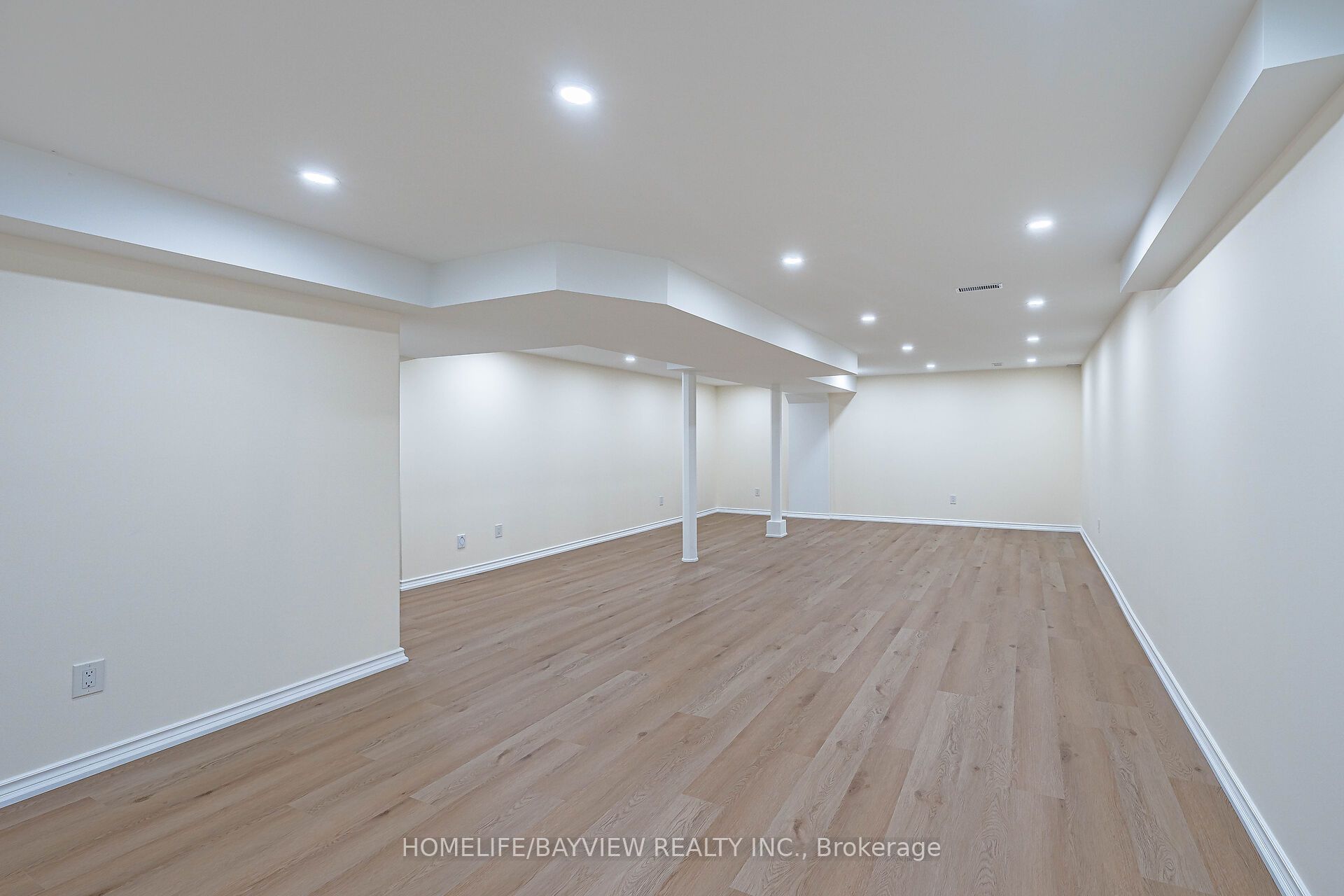 8 Matisse Trail Property Photo 39