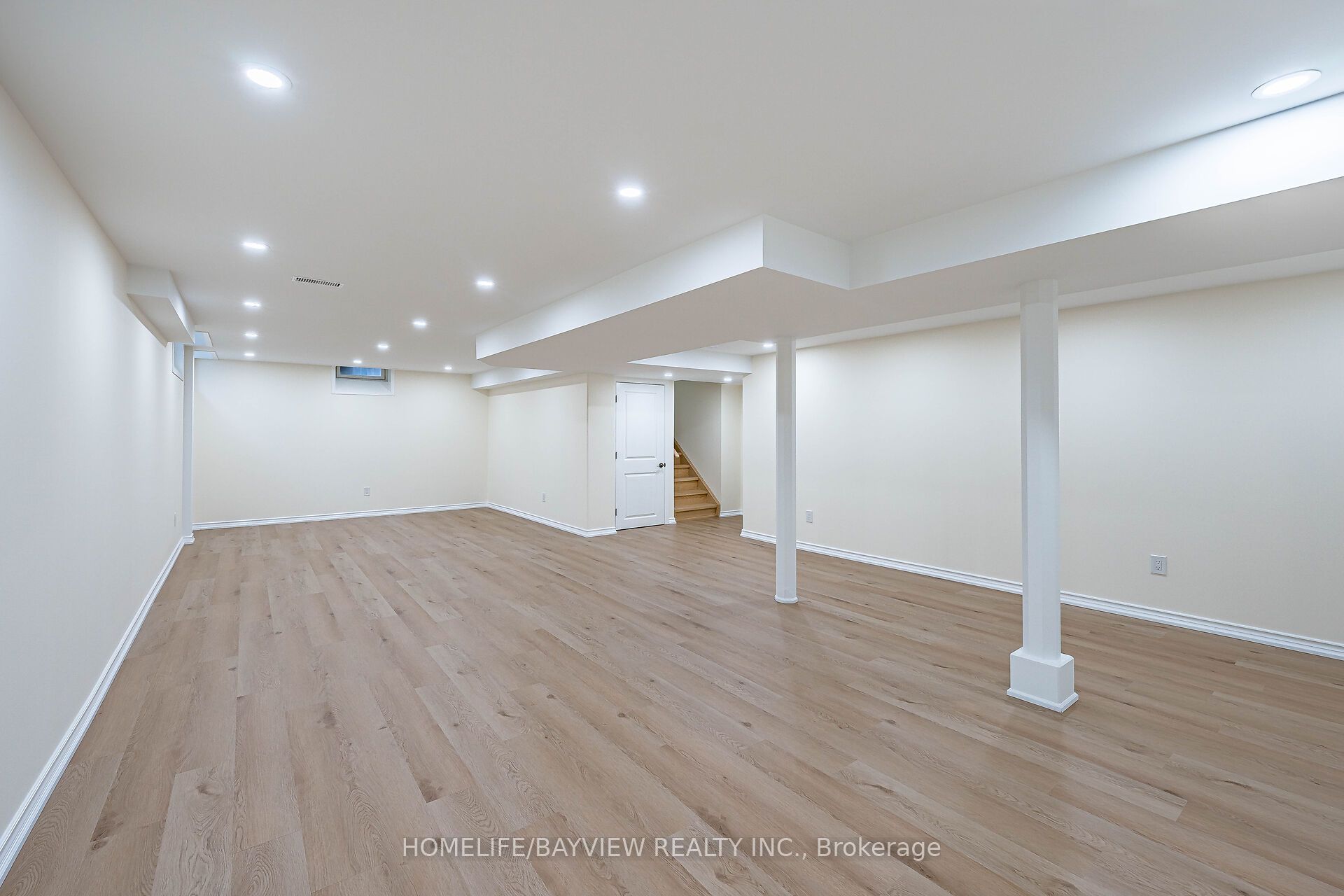 8 Matisse Trail Property Photo 40
