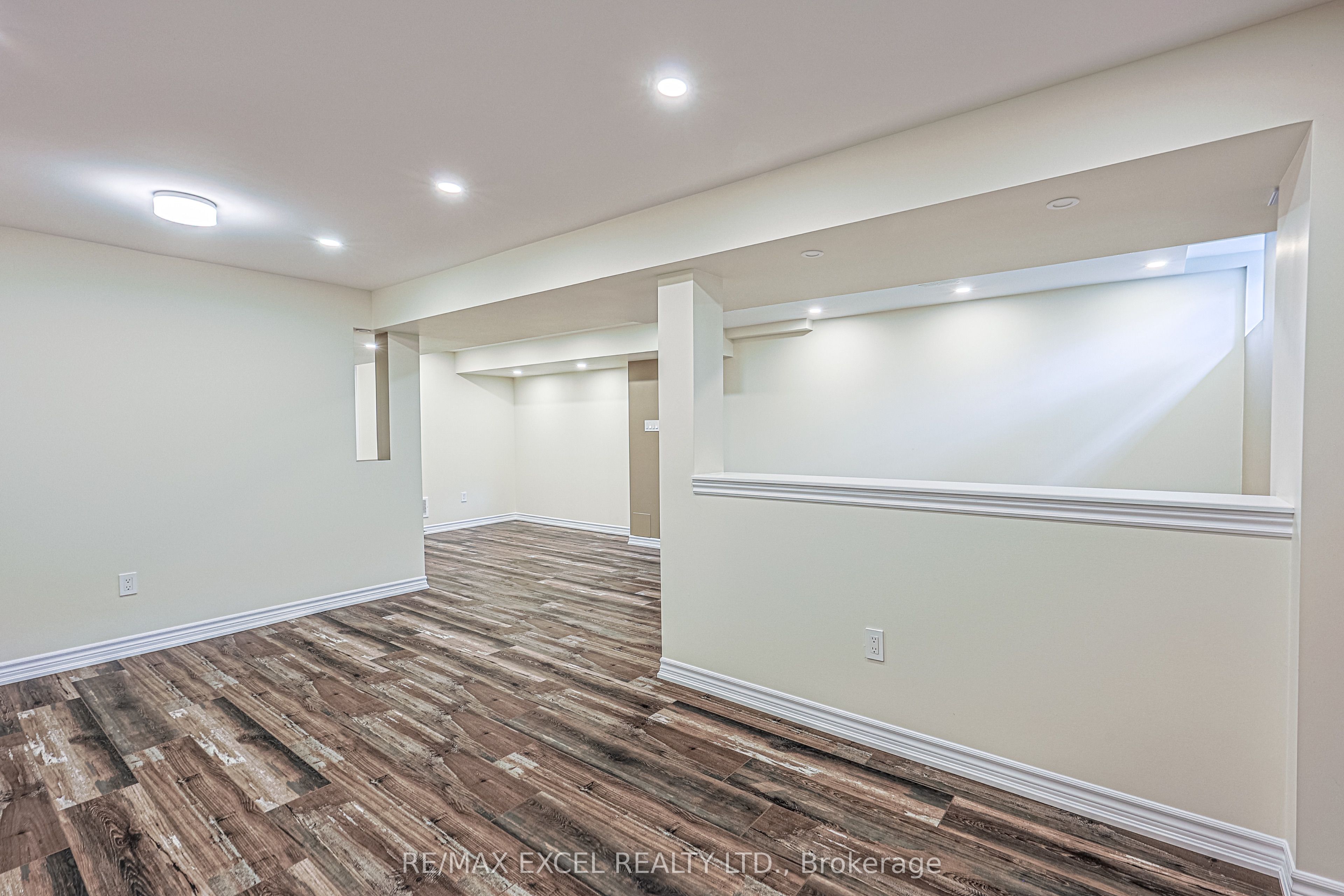 2383 Bur Oak Avenue Property Photo 25