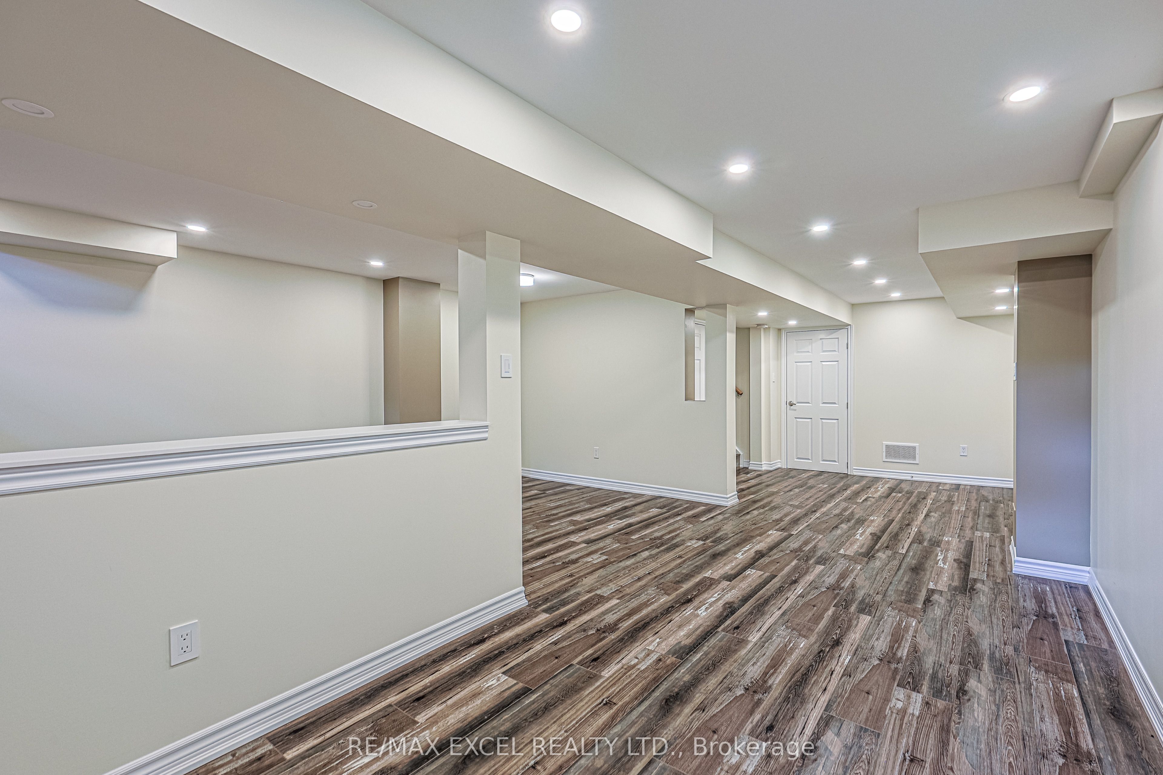 2383 Bur Oak Avenue Property Photo 26