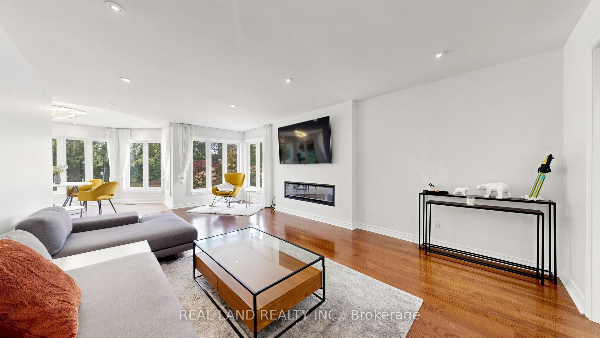 22 Ardwold Gate Property Photo 7