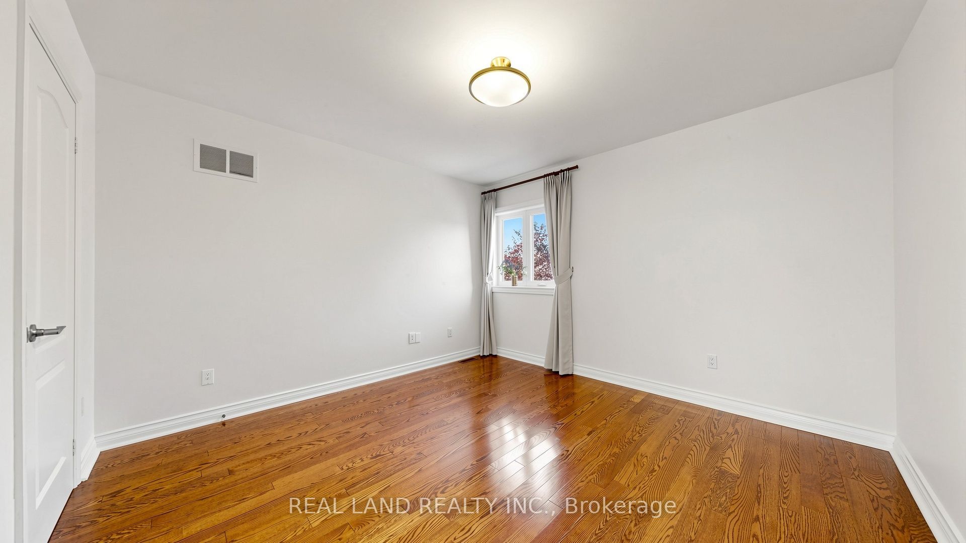 22 Ardwold Gate Property Photo 29