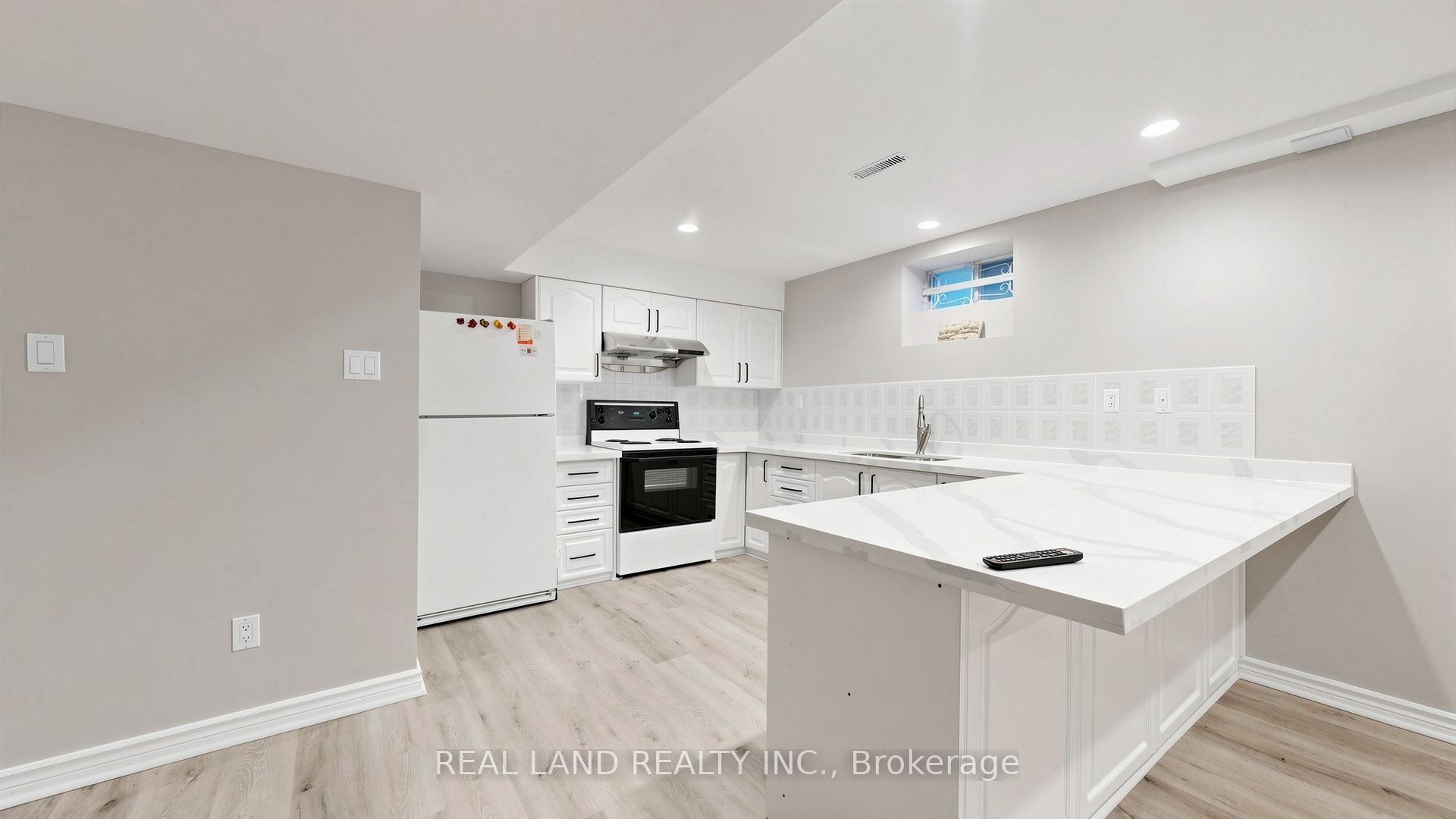 22 Ardwold Gate Property Photo 34