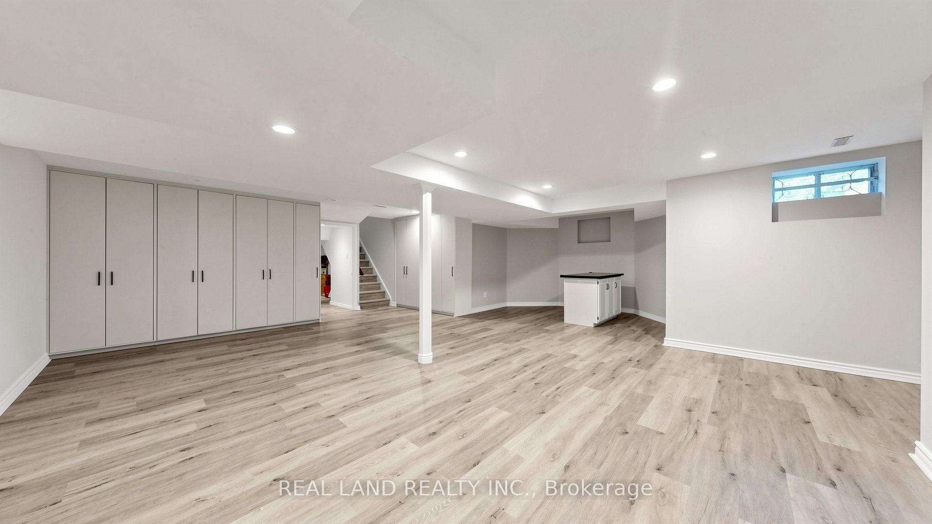 22 Ardwold Gate Property Photo 36