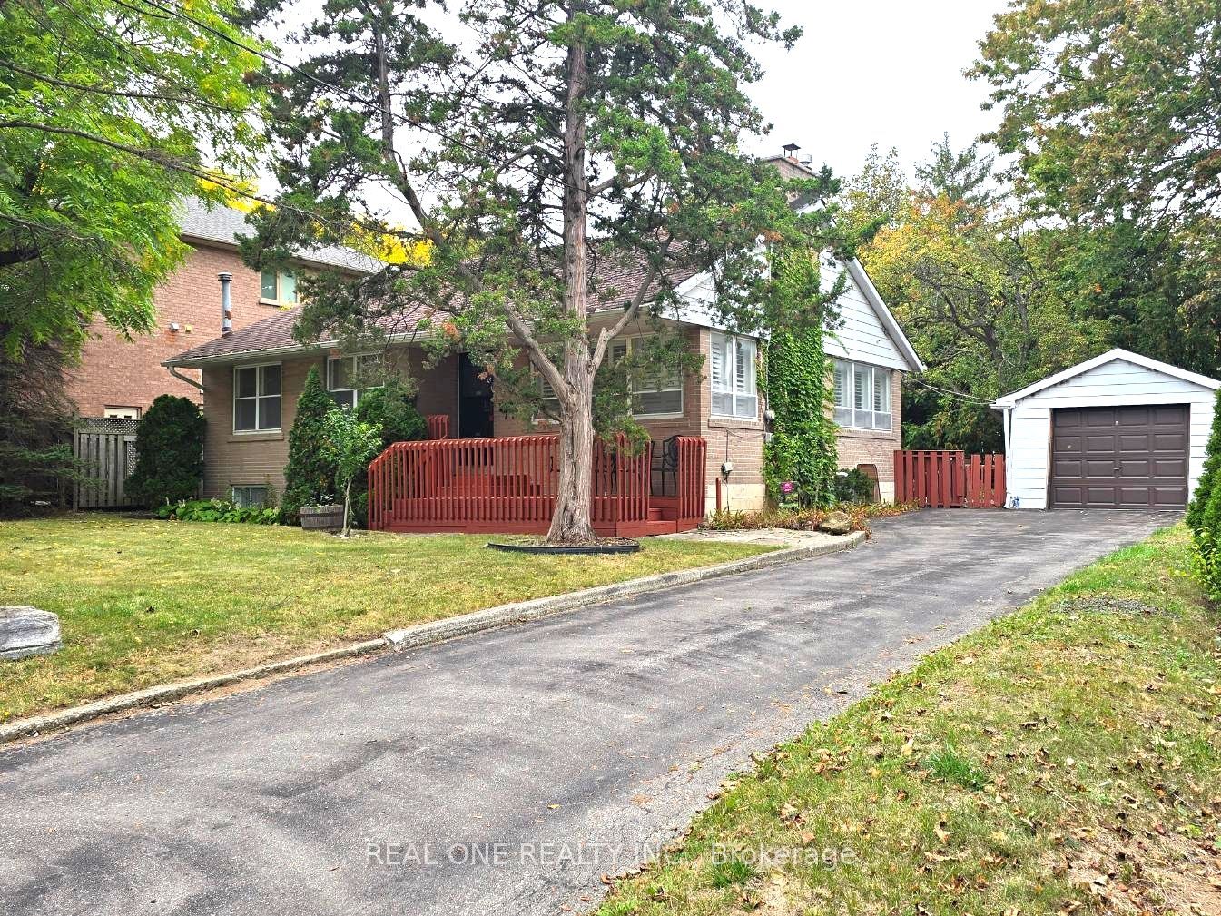 389 Kerrybrook Drive