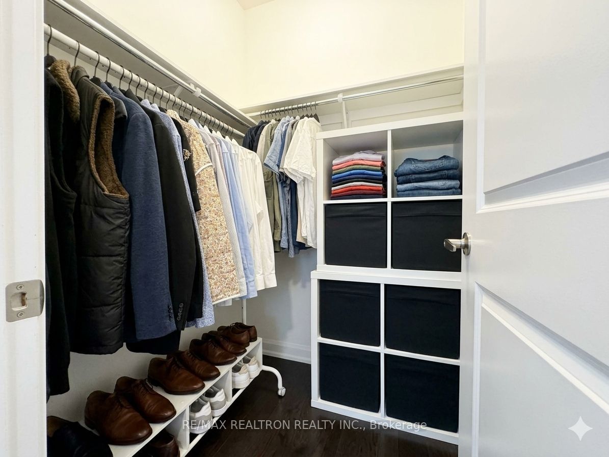 33 Duncombe Lane Property Photo 15