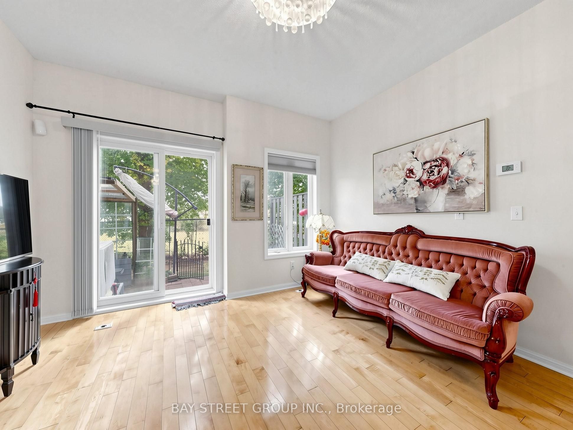 4 St Moritz Way 2 Property Photo 4