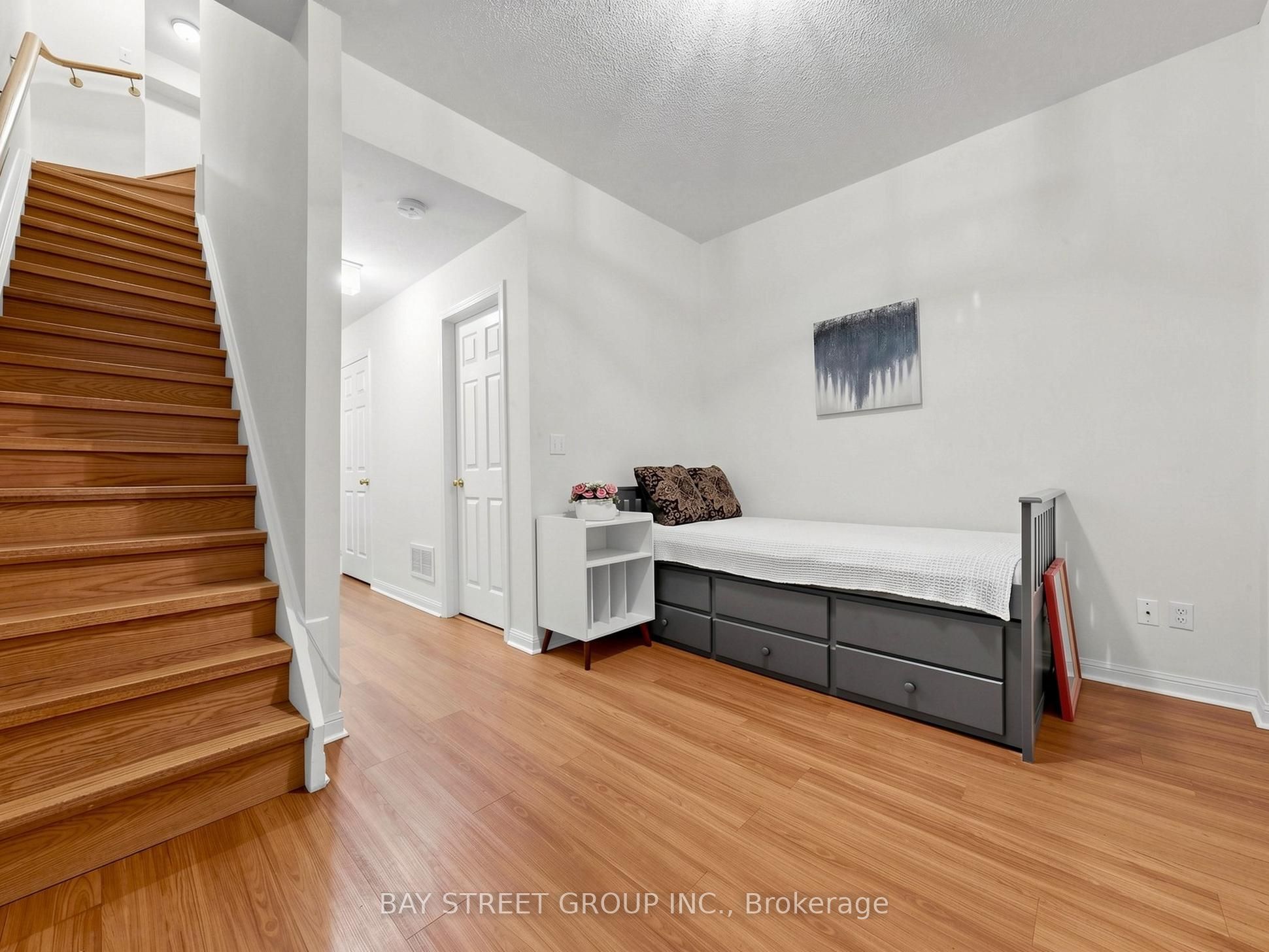 4 St Moritz Way 2 Property Photo 22