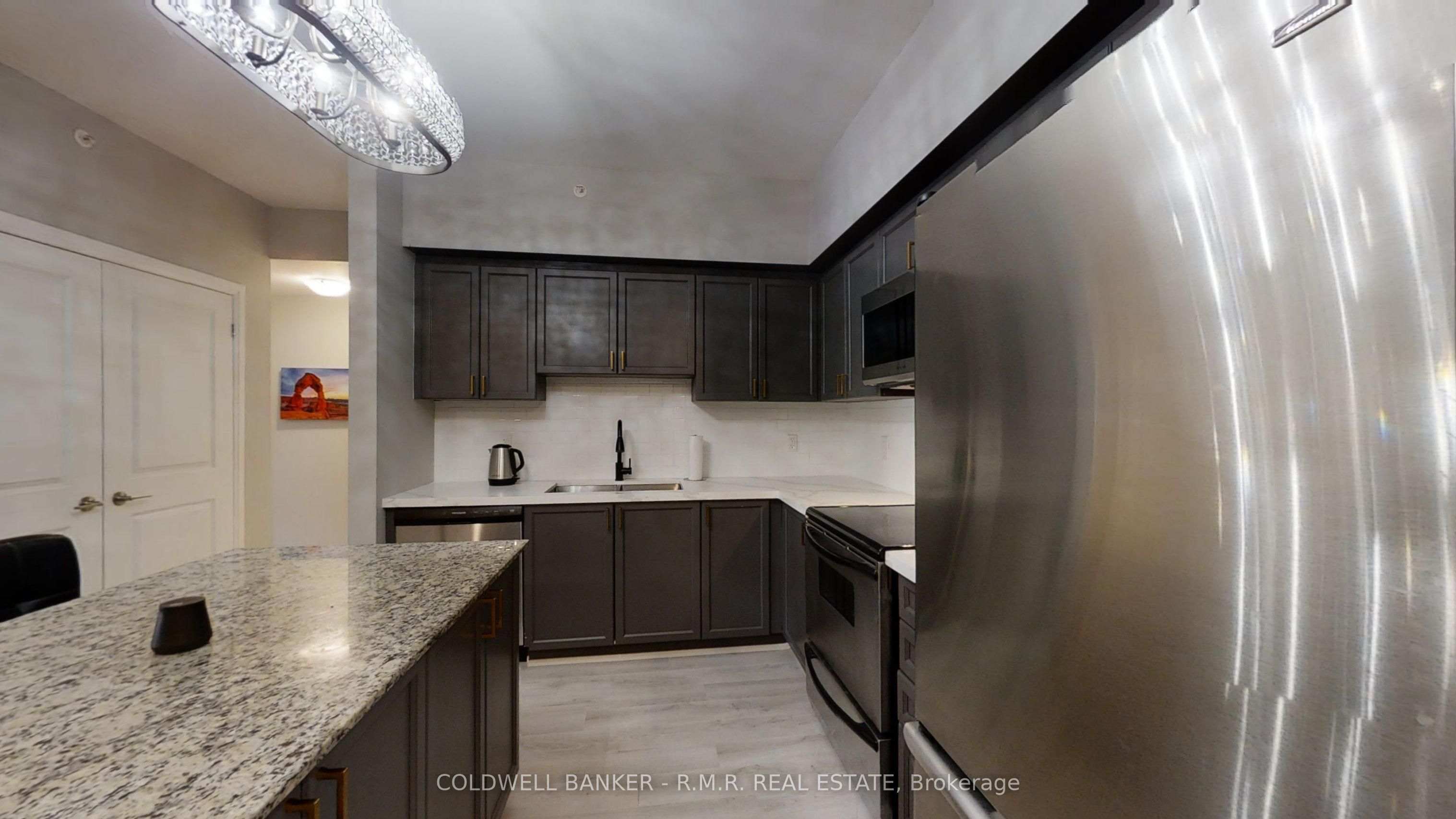 157 Wellington Street E 103 Property Photo 24