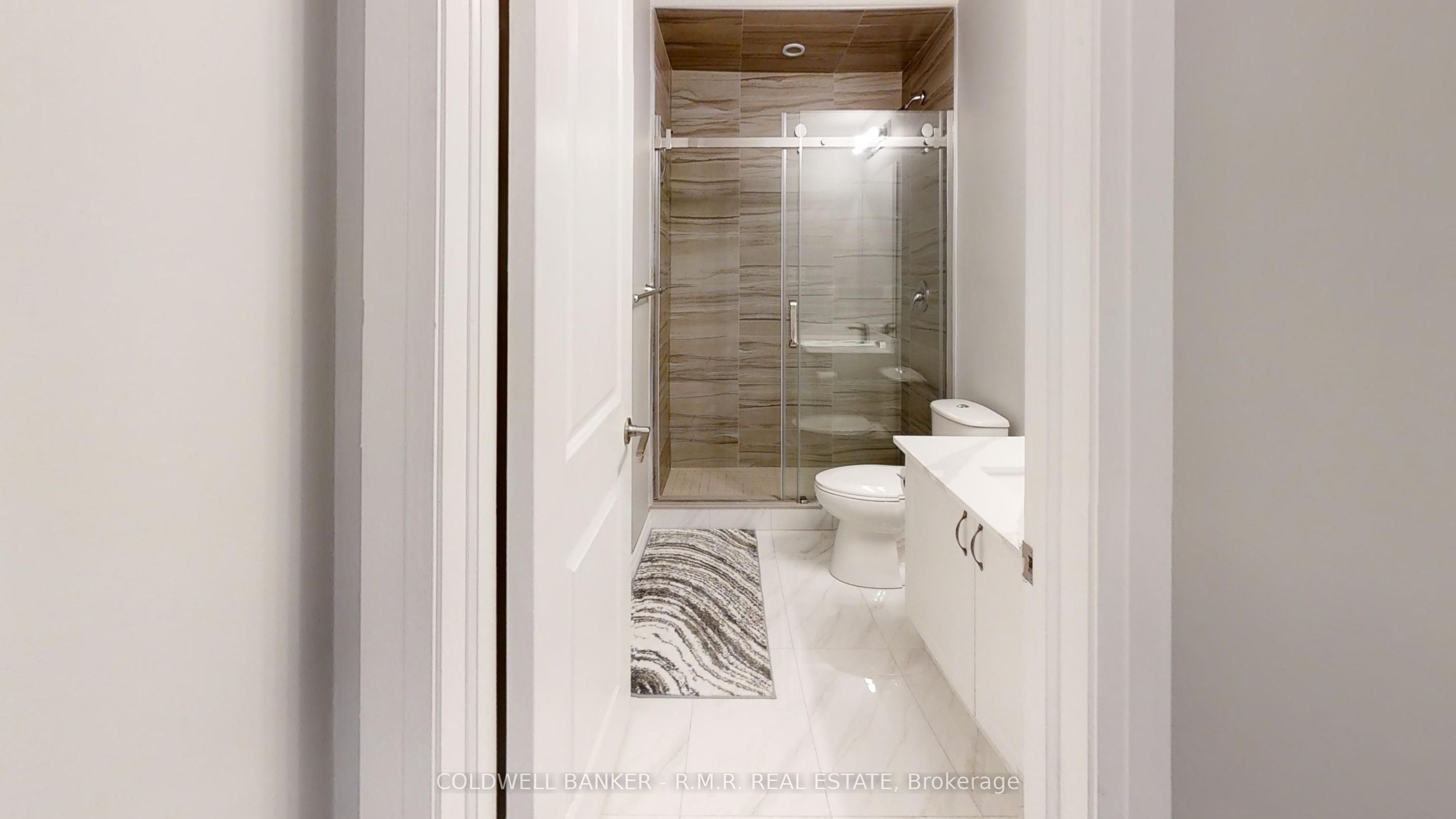 157 Wellington Street E 103 Property Photo 42