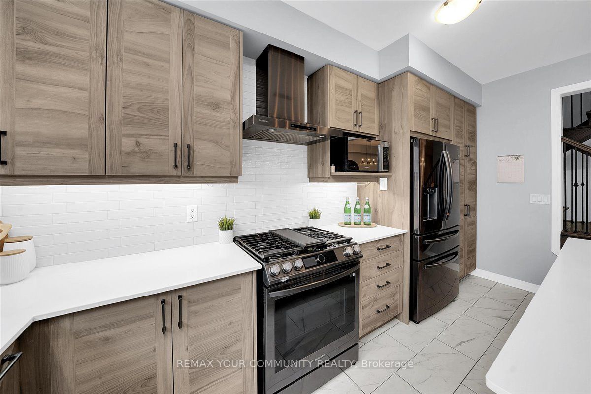 211 Landolfi Way Property Photo 14