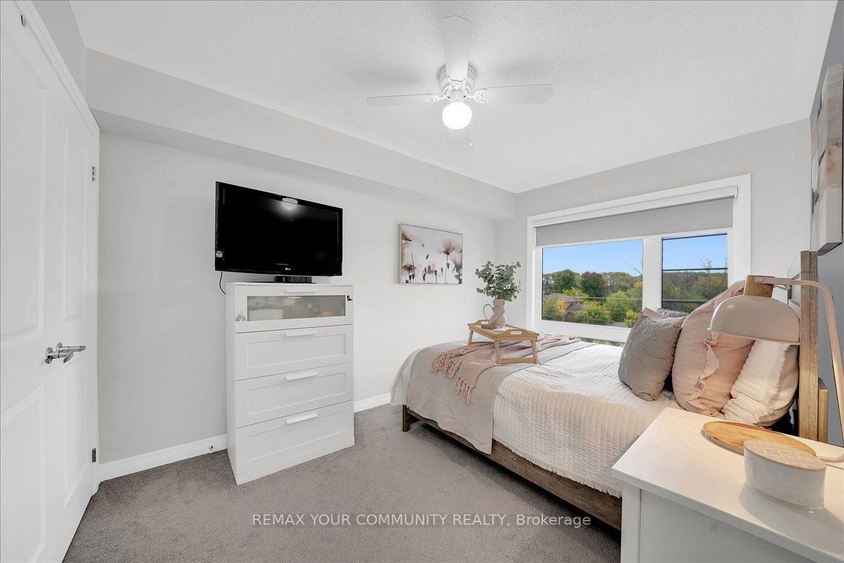 211 Landolfi Way Property Photo 35