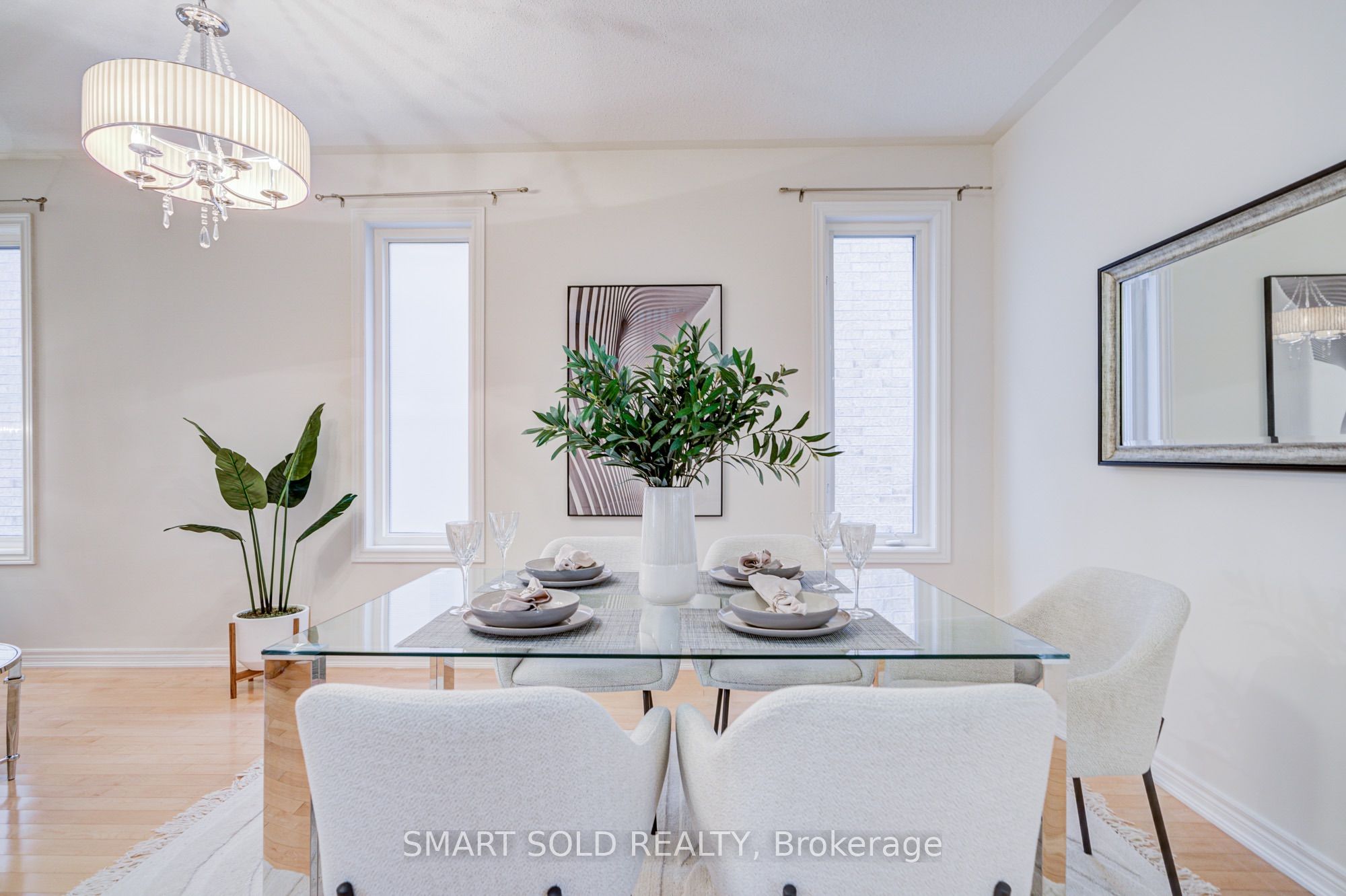 47 Township Avenue Property Photo 16