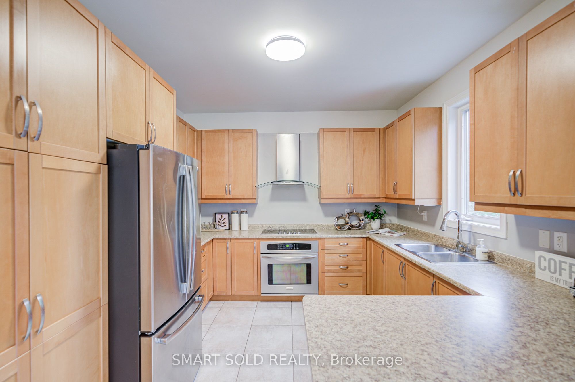 47 Township Avenue Property Photo 22