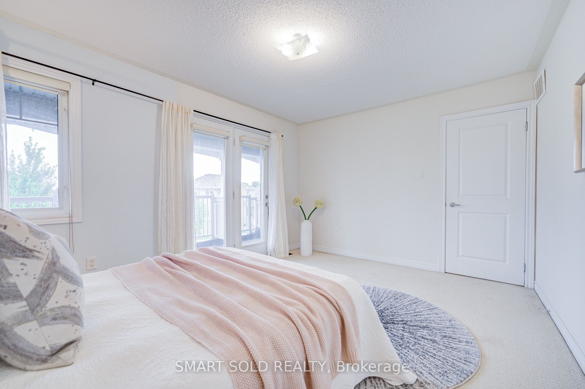 47 Township Avenue Property Photo 45