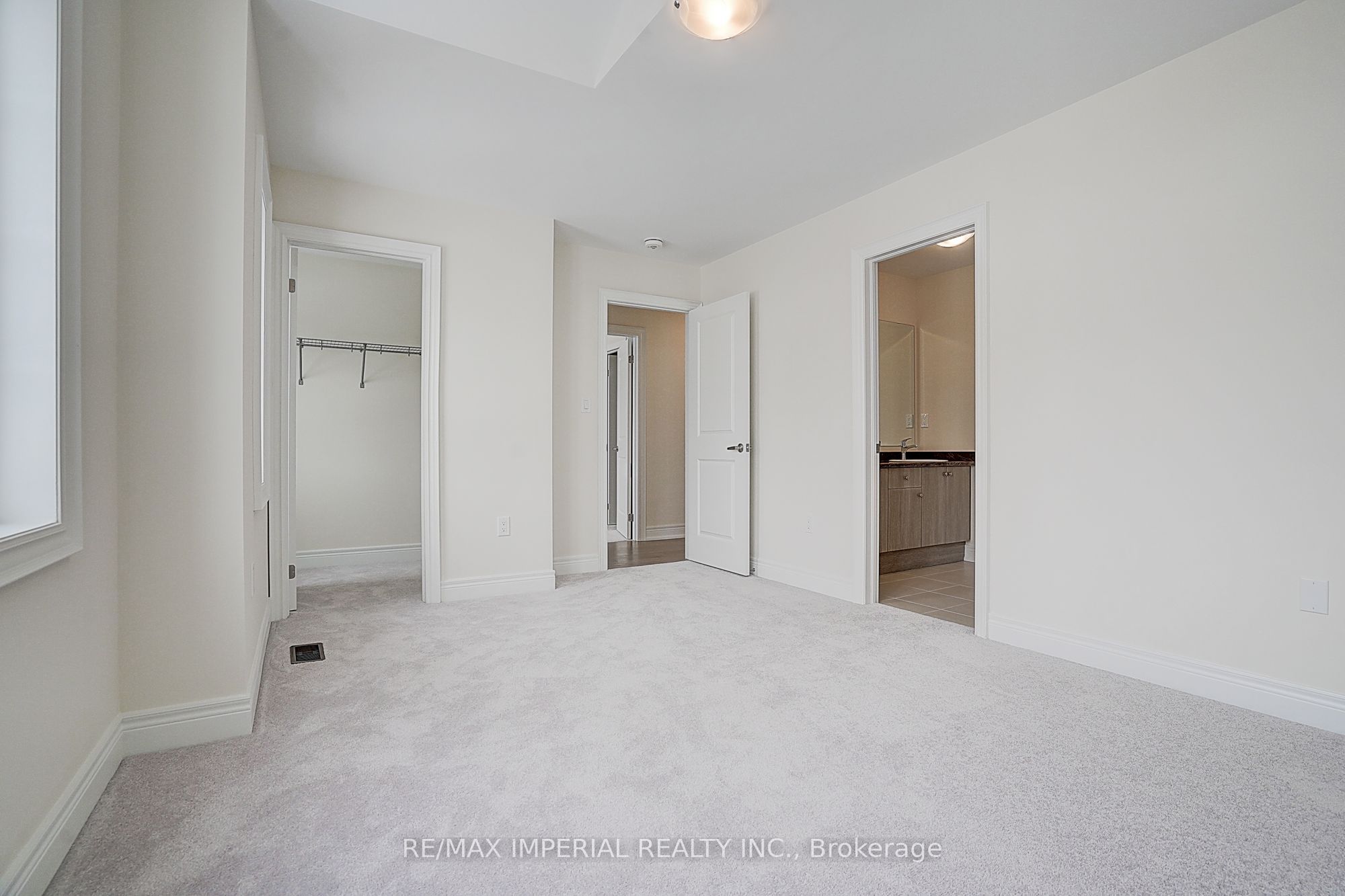39 Bostock Drive Property Photo 32