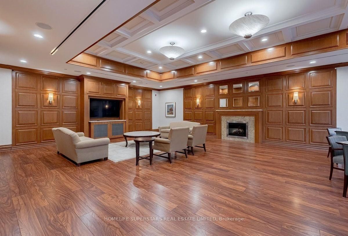 10101 Yonge Street 619 Property Photo 10