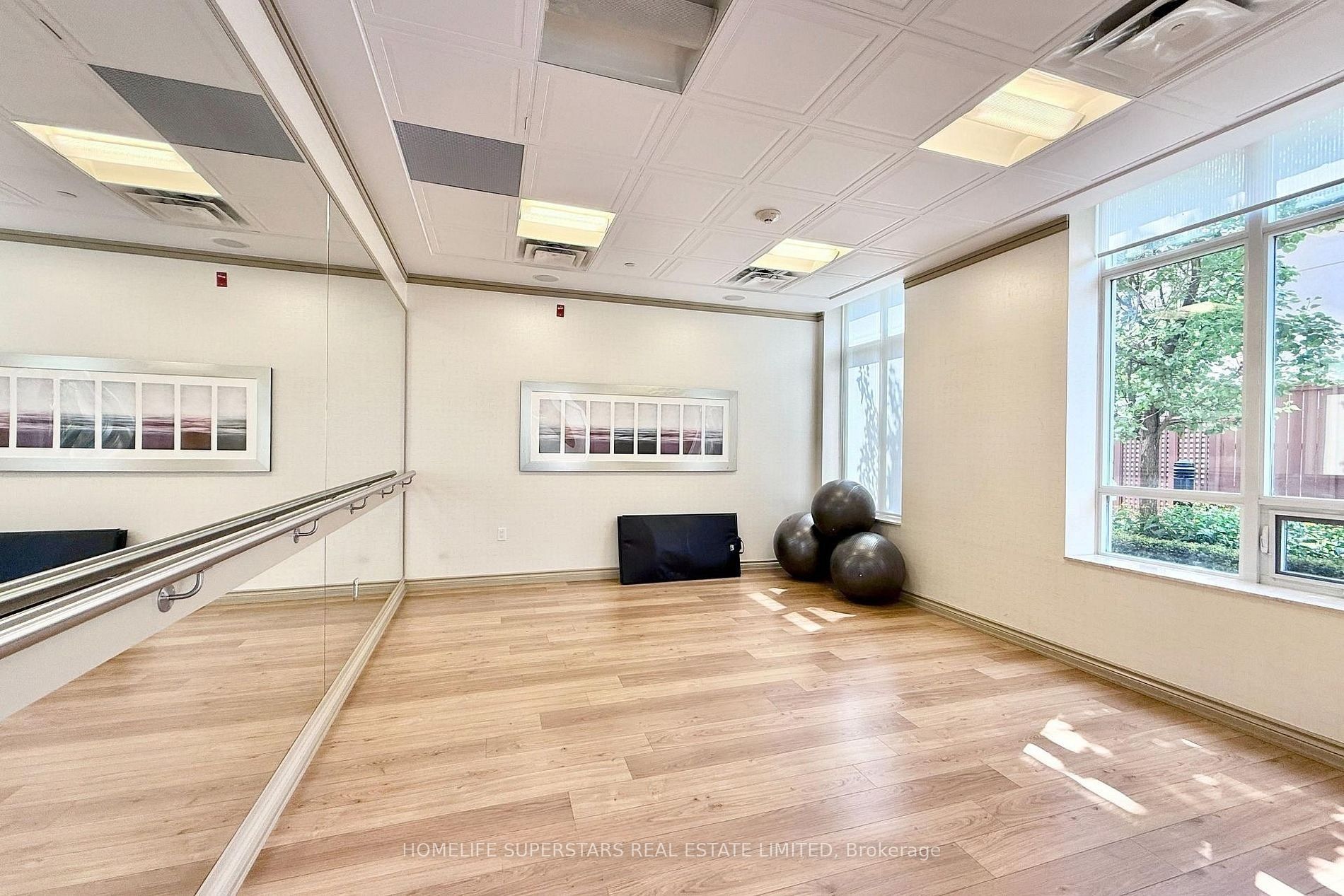 10101 Yonge Street 619 Property Photo 13