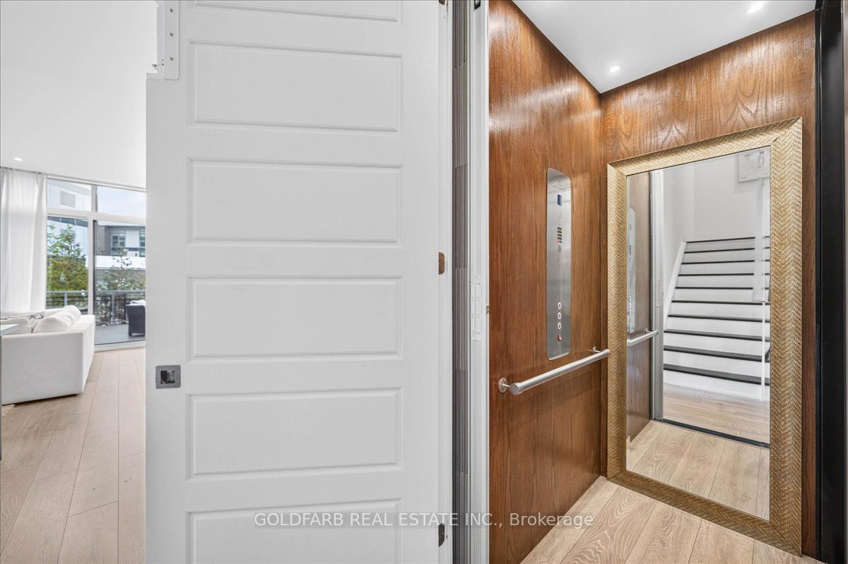 3725 Ferretti Court Property Photo 17