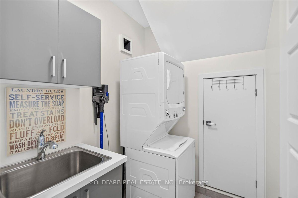 3725 Ferretti Court Property Photo 19
