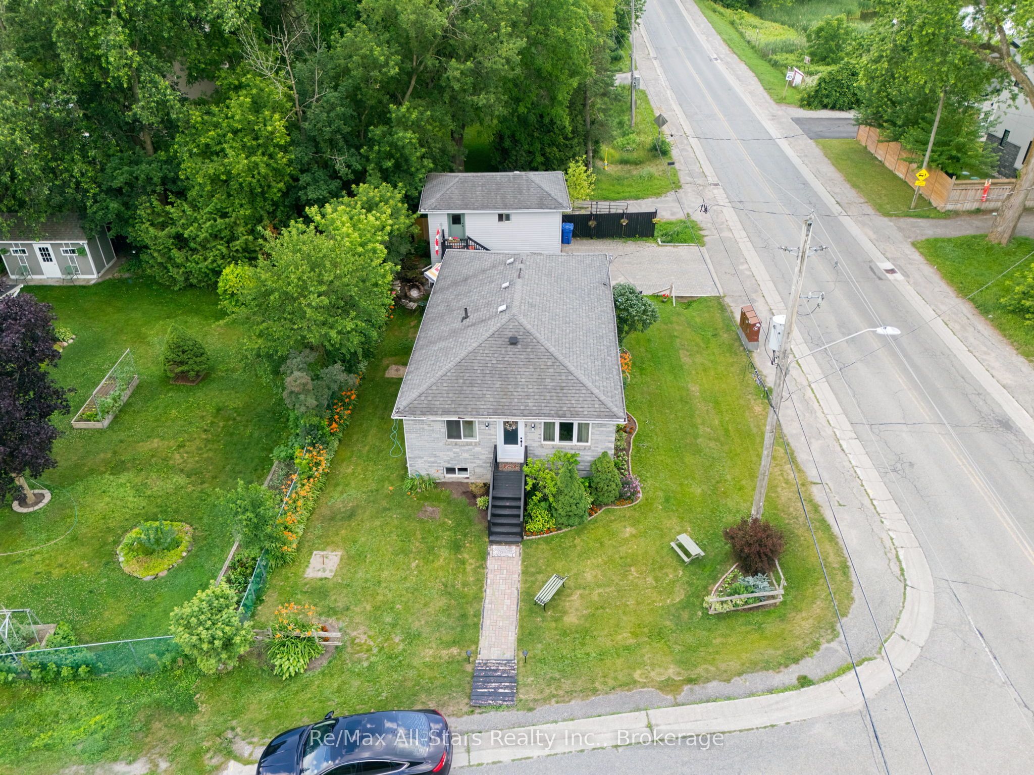 1 Maple Grove Street Property Photo 3