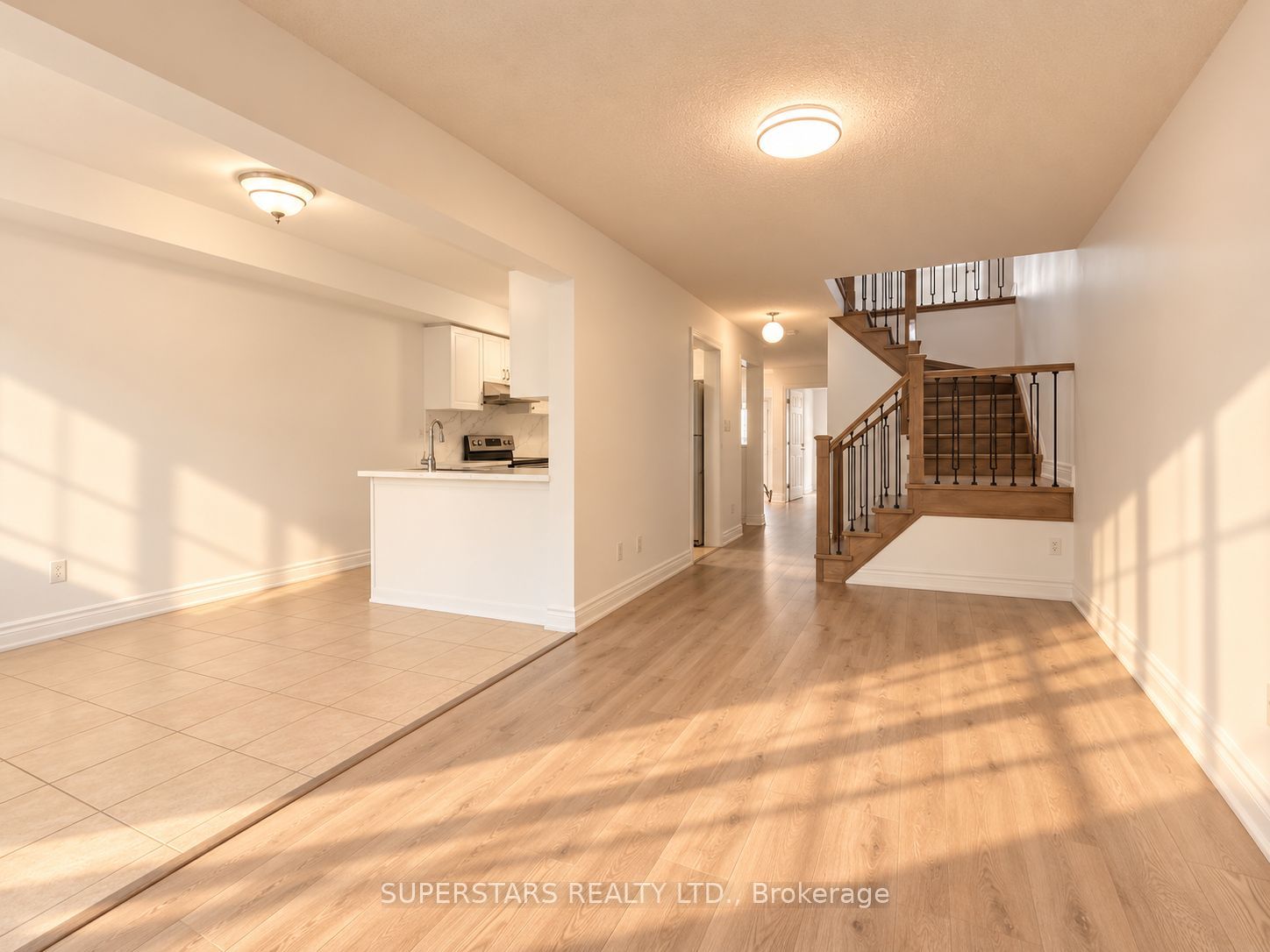 170 South Unionville Avenue Property Photo 7