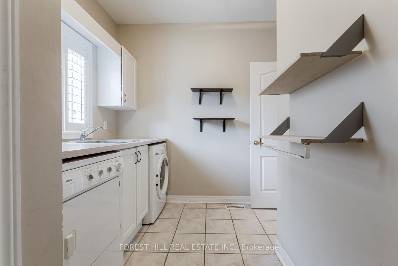 54 Maple Grove Avenue Property Photo 21