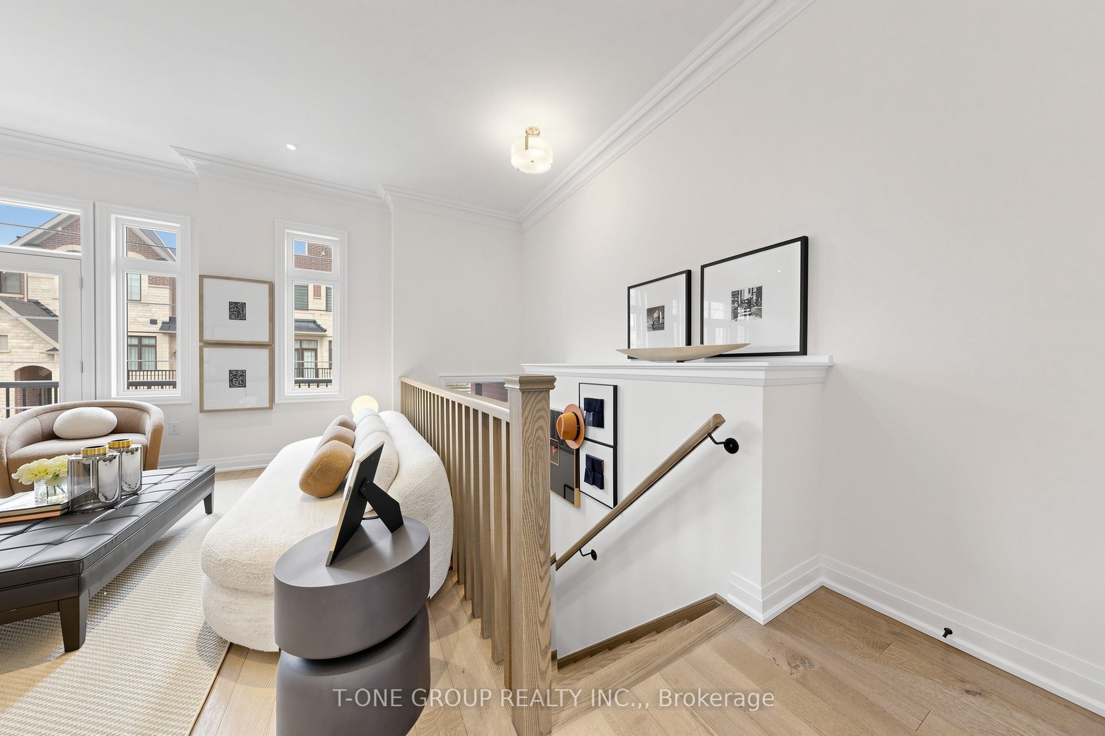 75 West Village Lane Property Photo 18