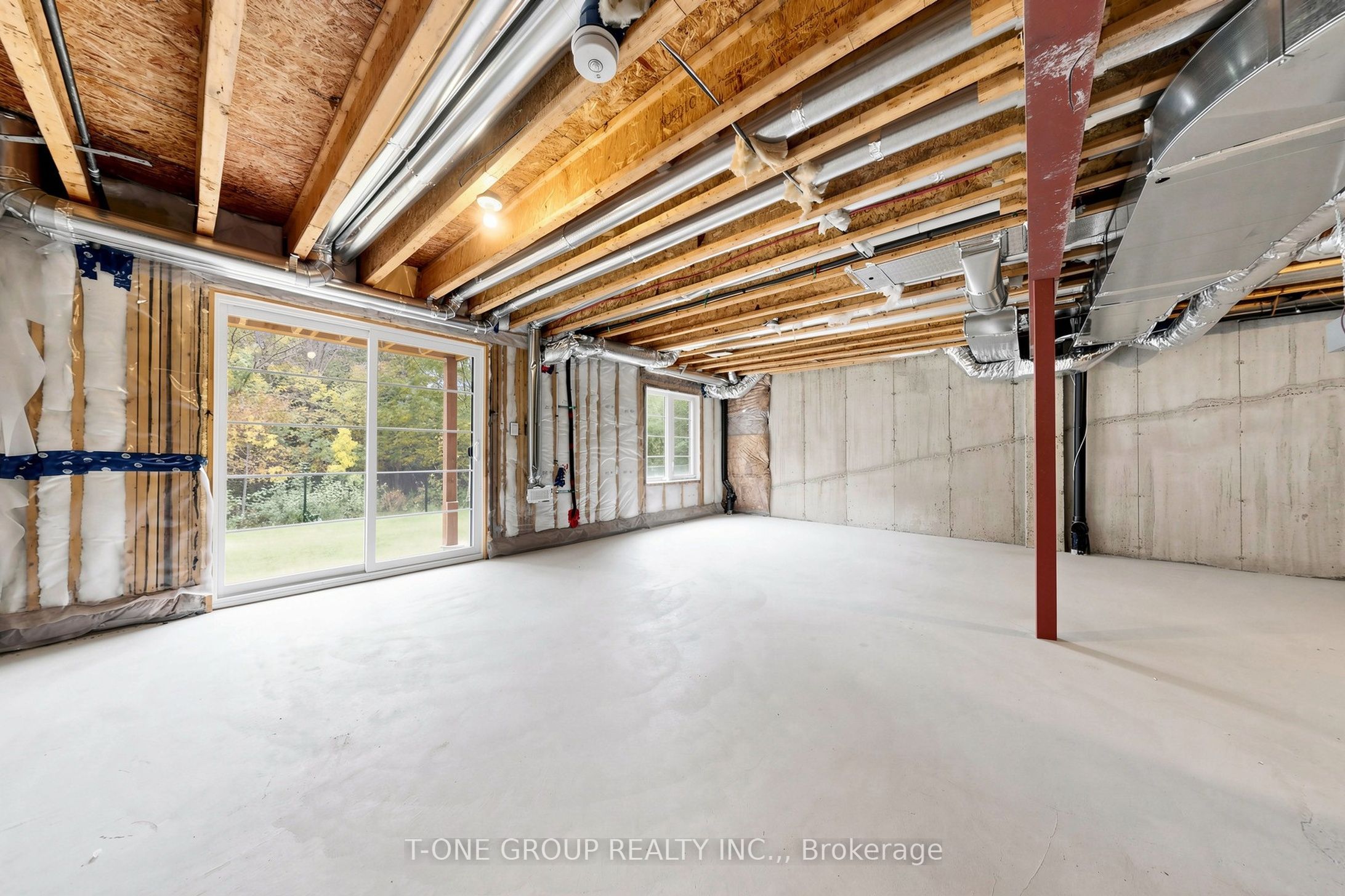 75 West Village Lane Property Photo 43