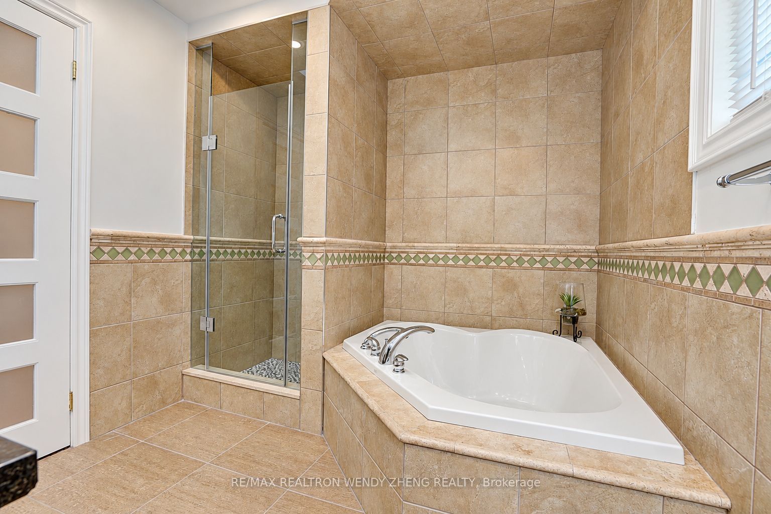 22 West Side Drive Property Photo 27