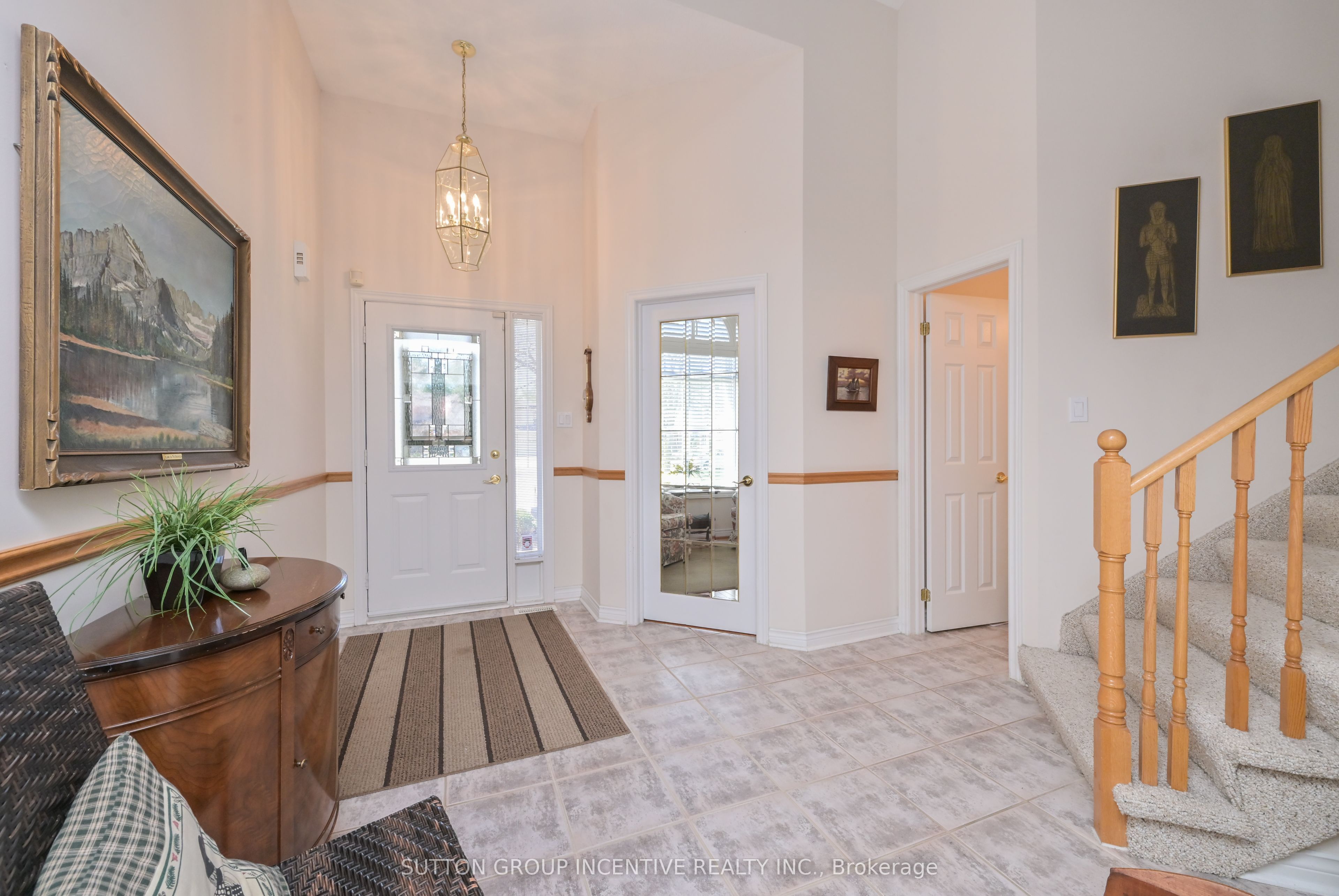 17 Sunset Boulevard Property Photo 3