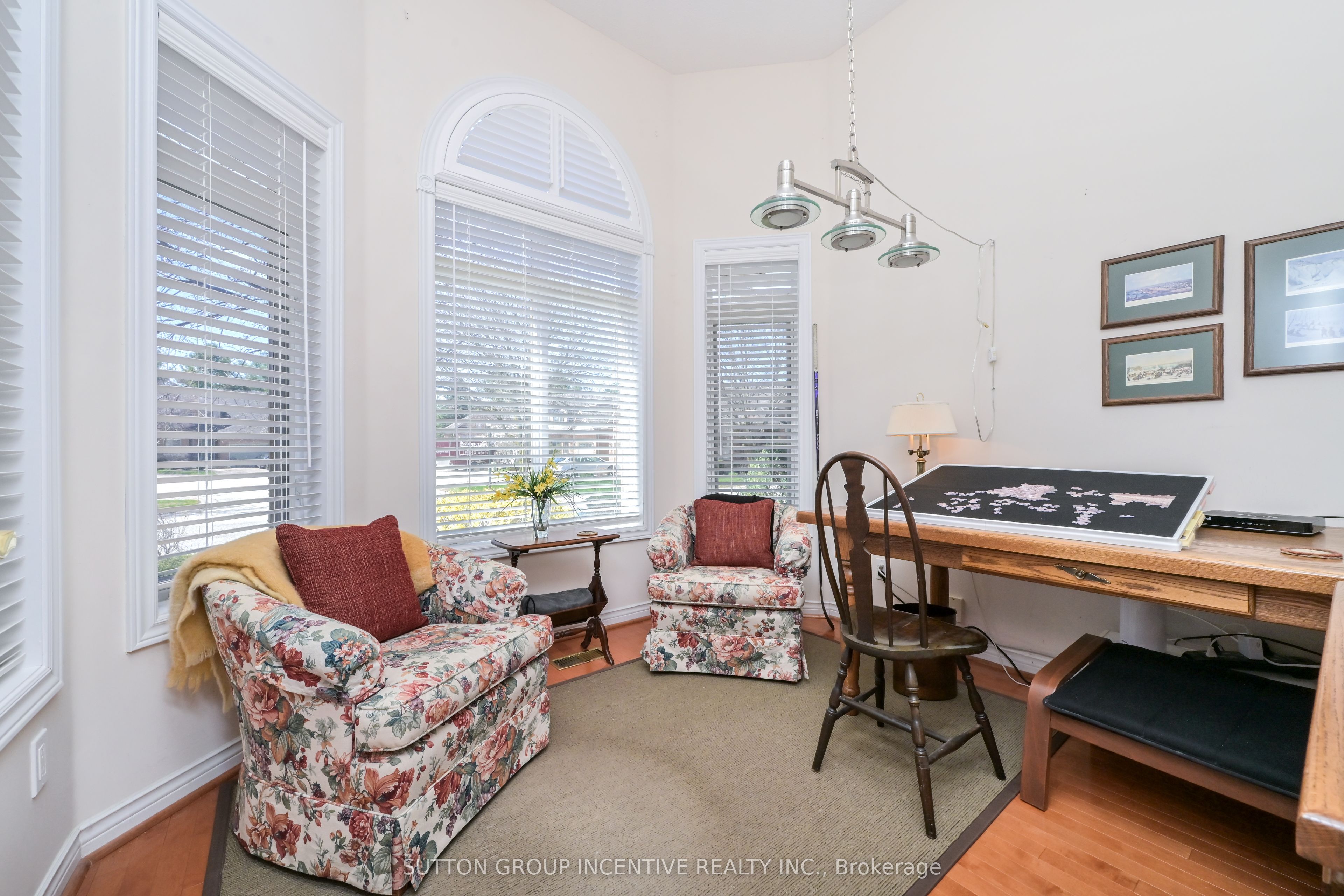 17 Sunset Boulevard Property Photo 15