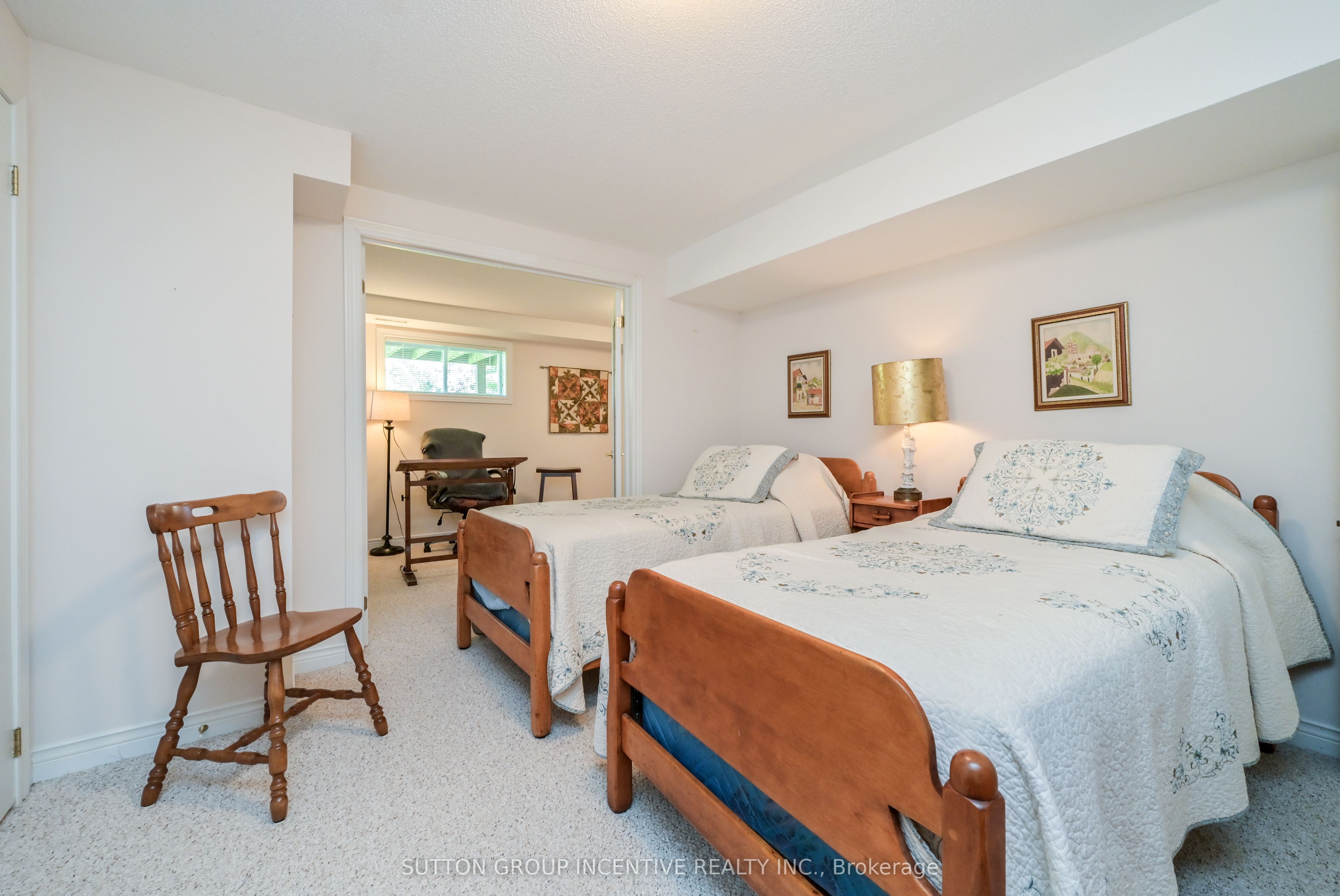 17 Sunset Boulevard Property Photo 26