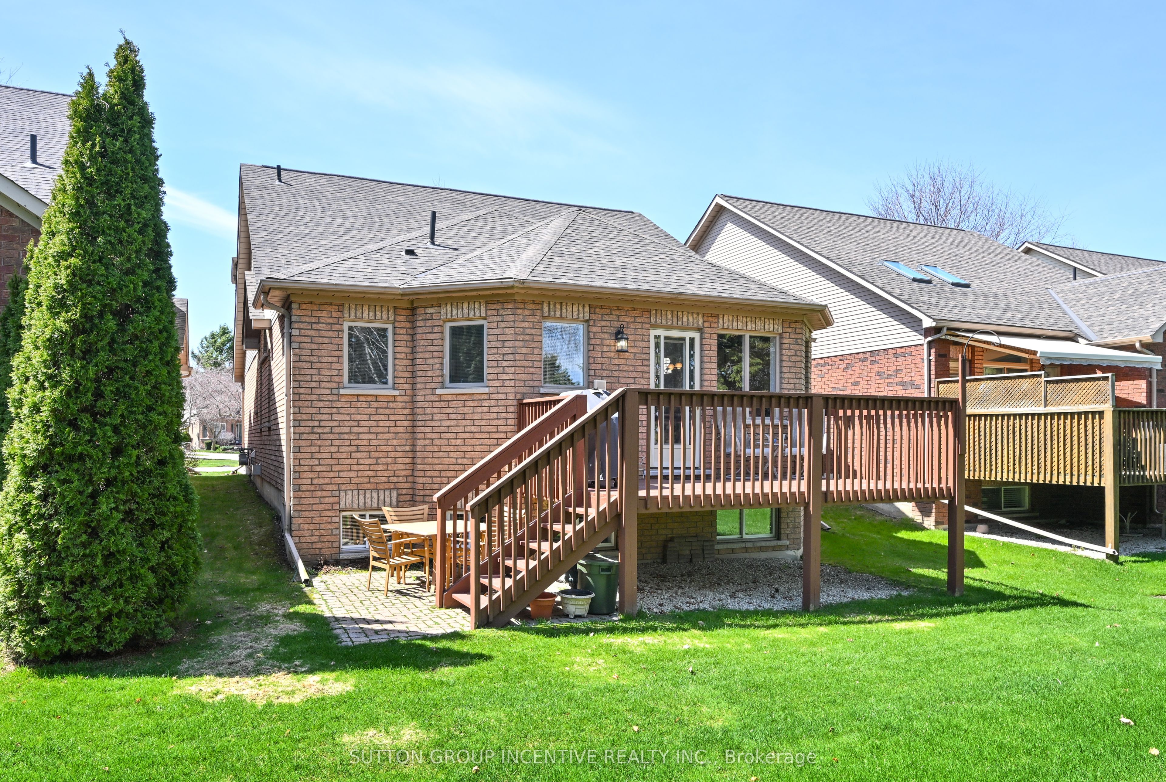 17 Sunset Boulevard Property Photo 30