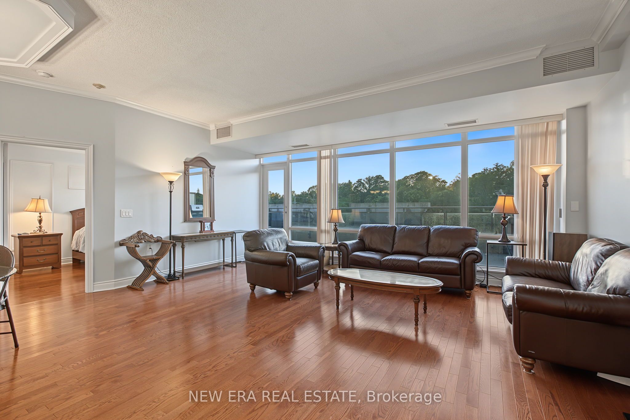 8201 Islington Avenue Ph20 Property Photo 1