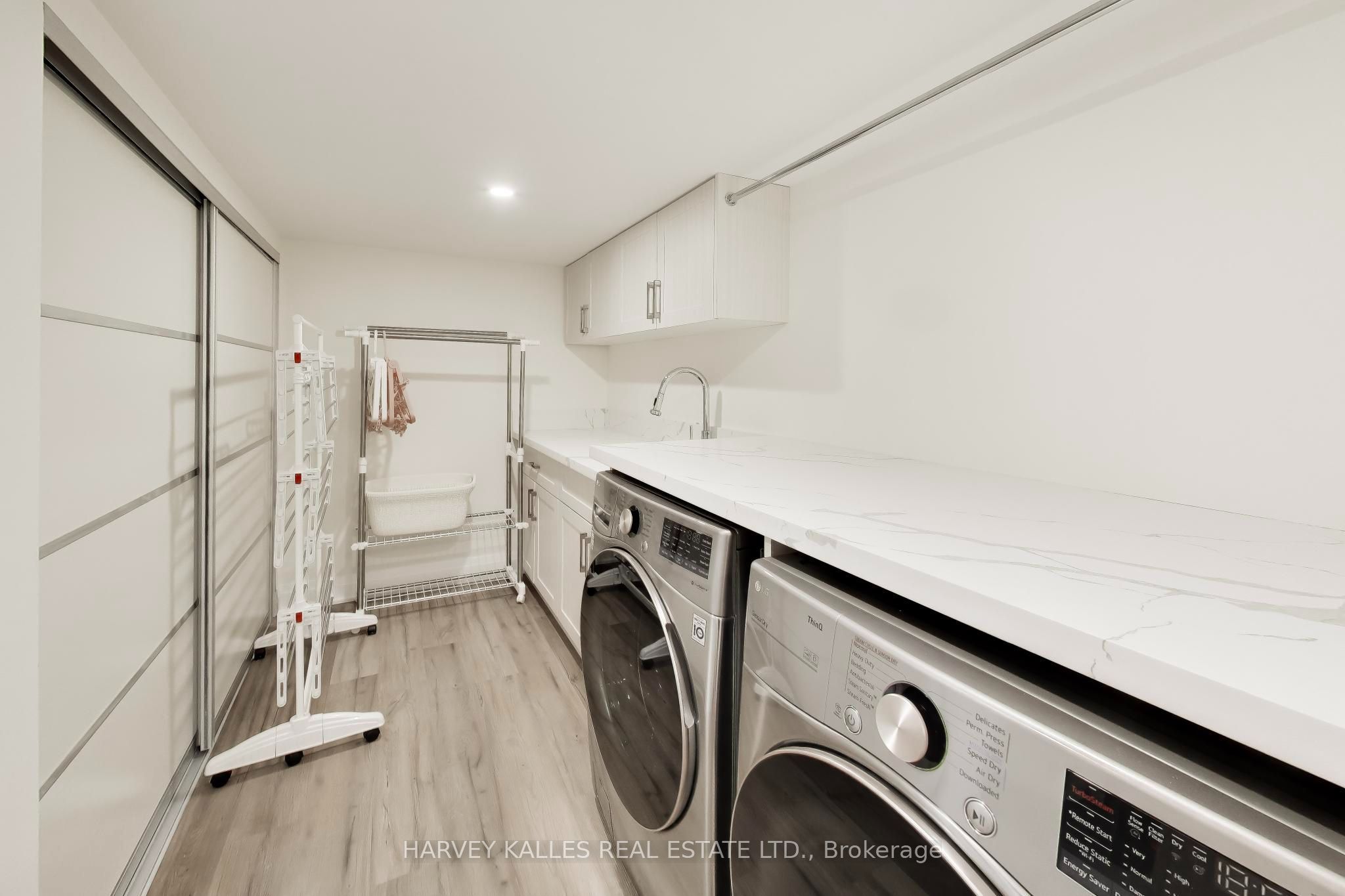 17 Cynthia Crescent Property Photo 36