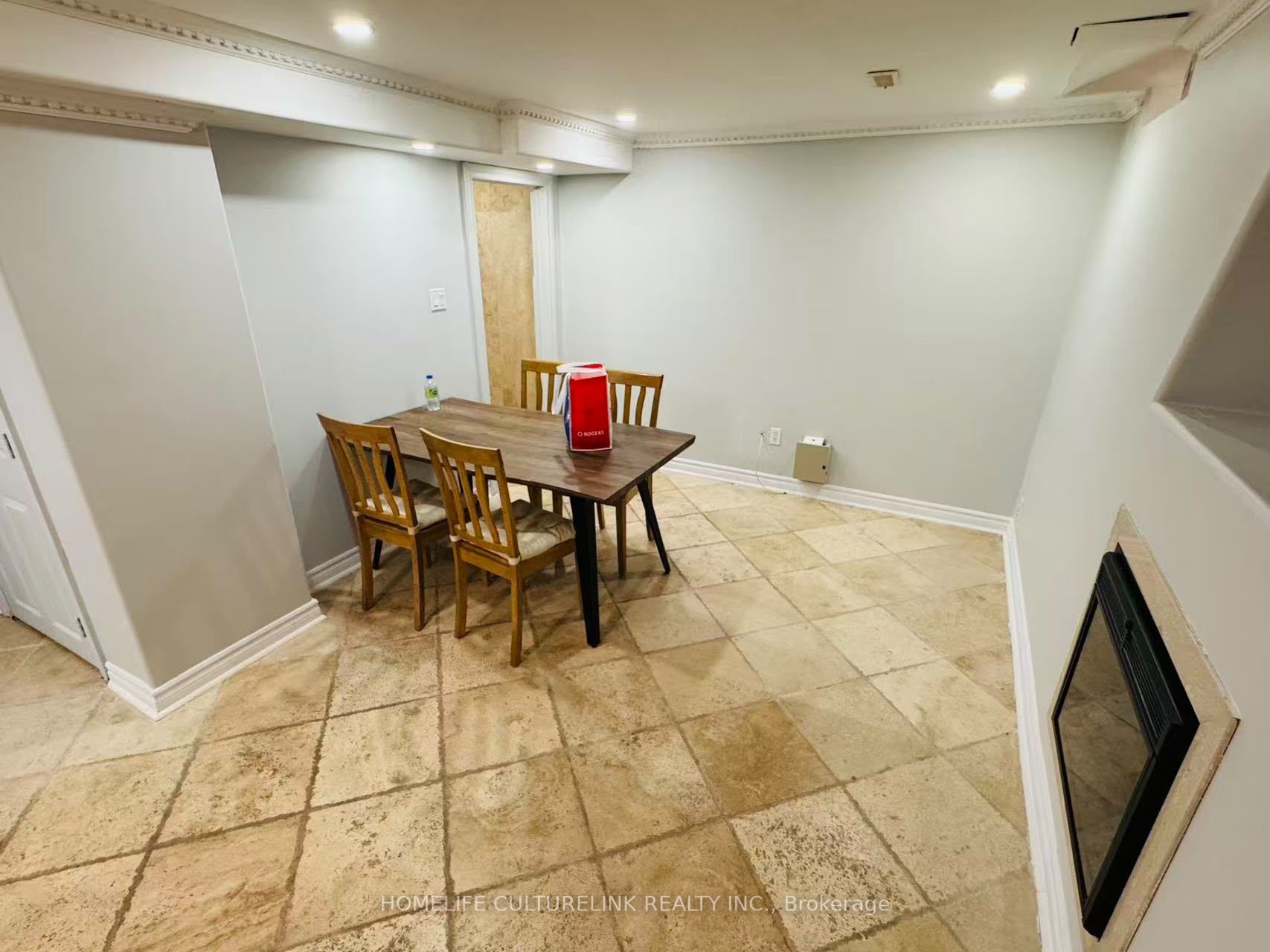 547 Raymerville Drive Bsmt Property Photo 8