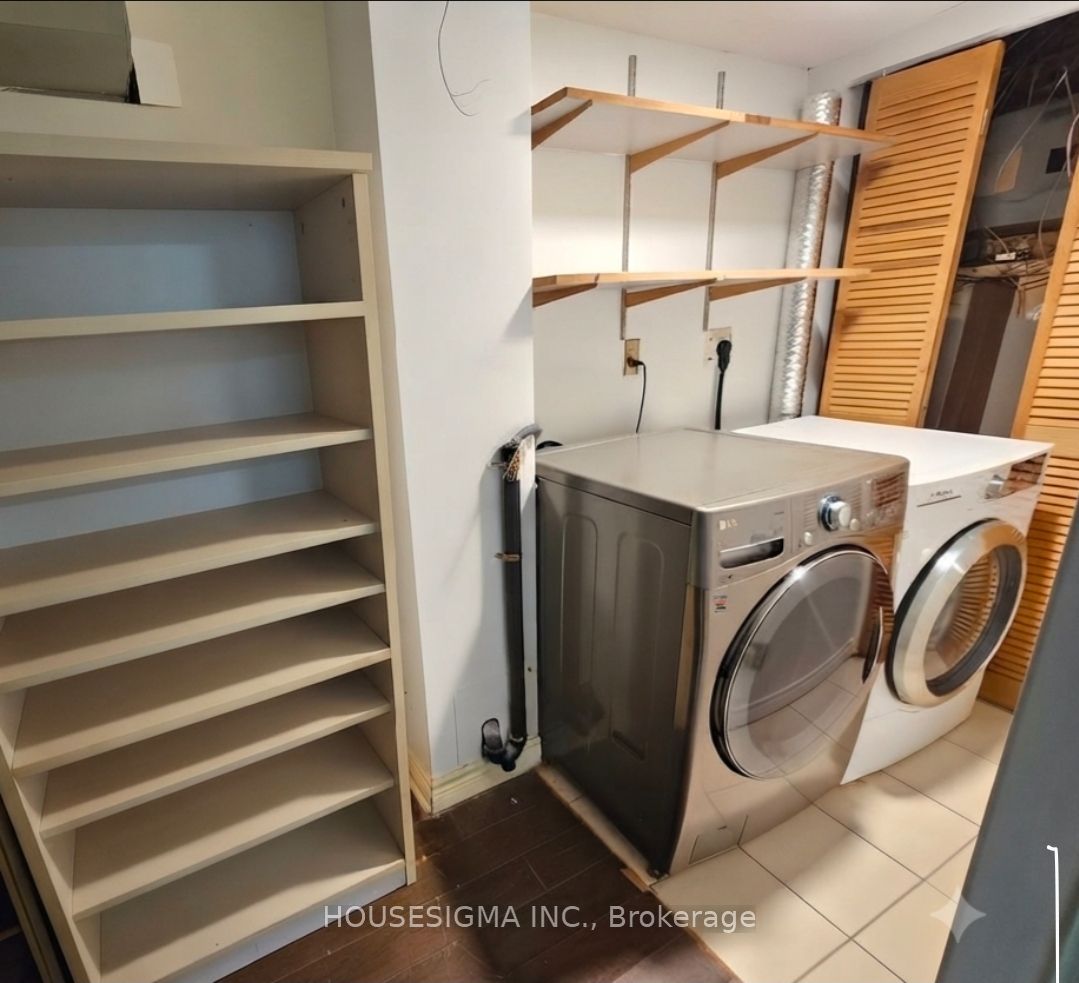 65 Randall Avenue Property Photo 13
