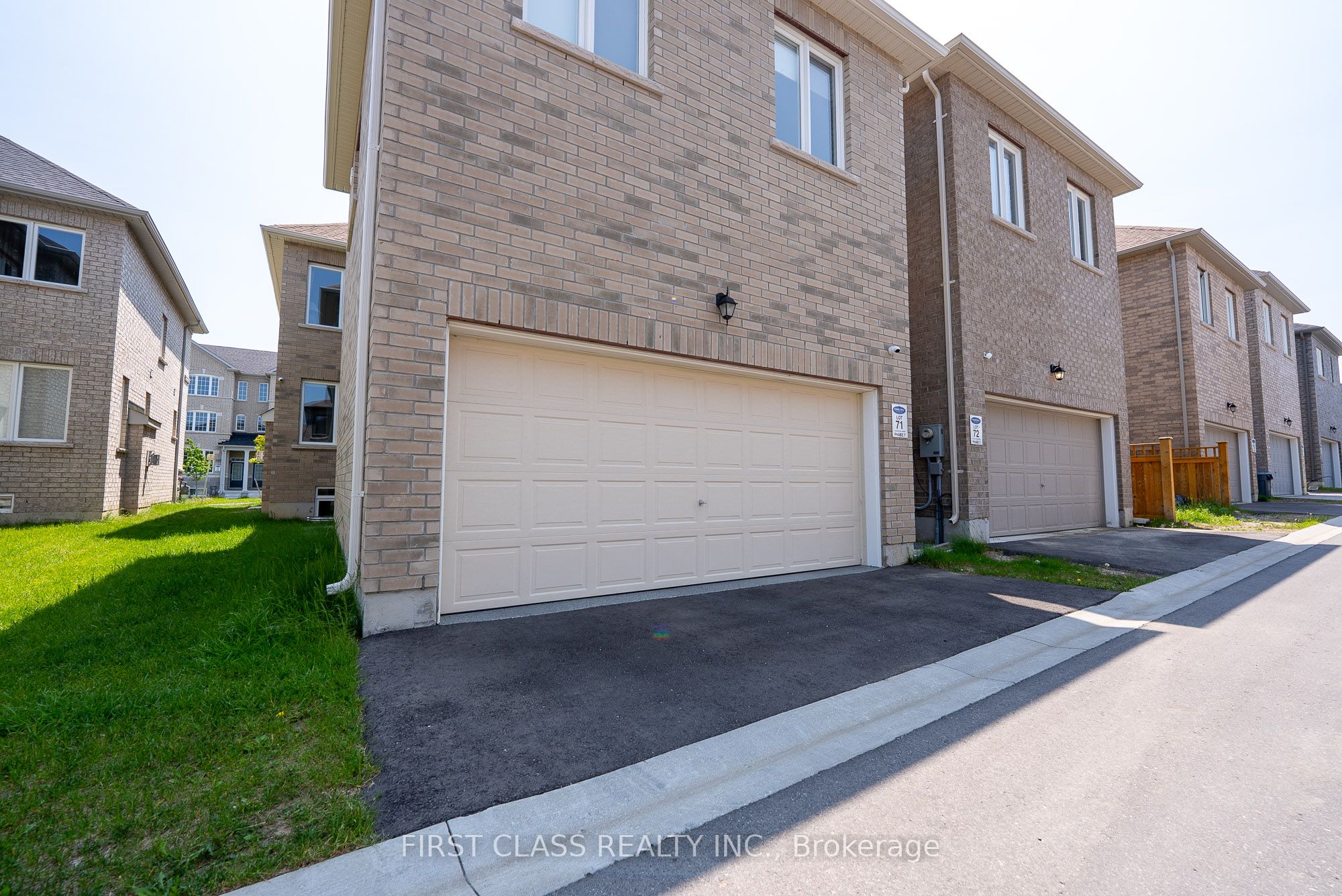 544 White's Hill Avenue Basement Property Photo 3