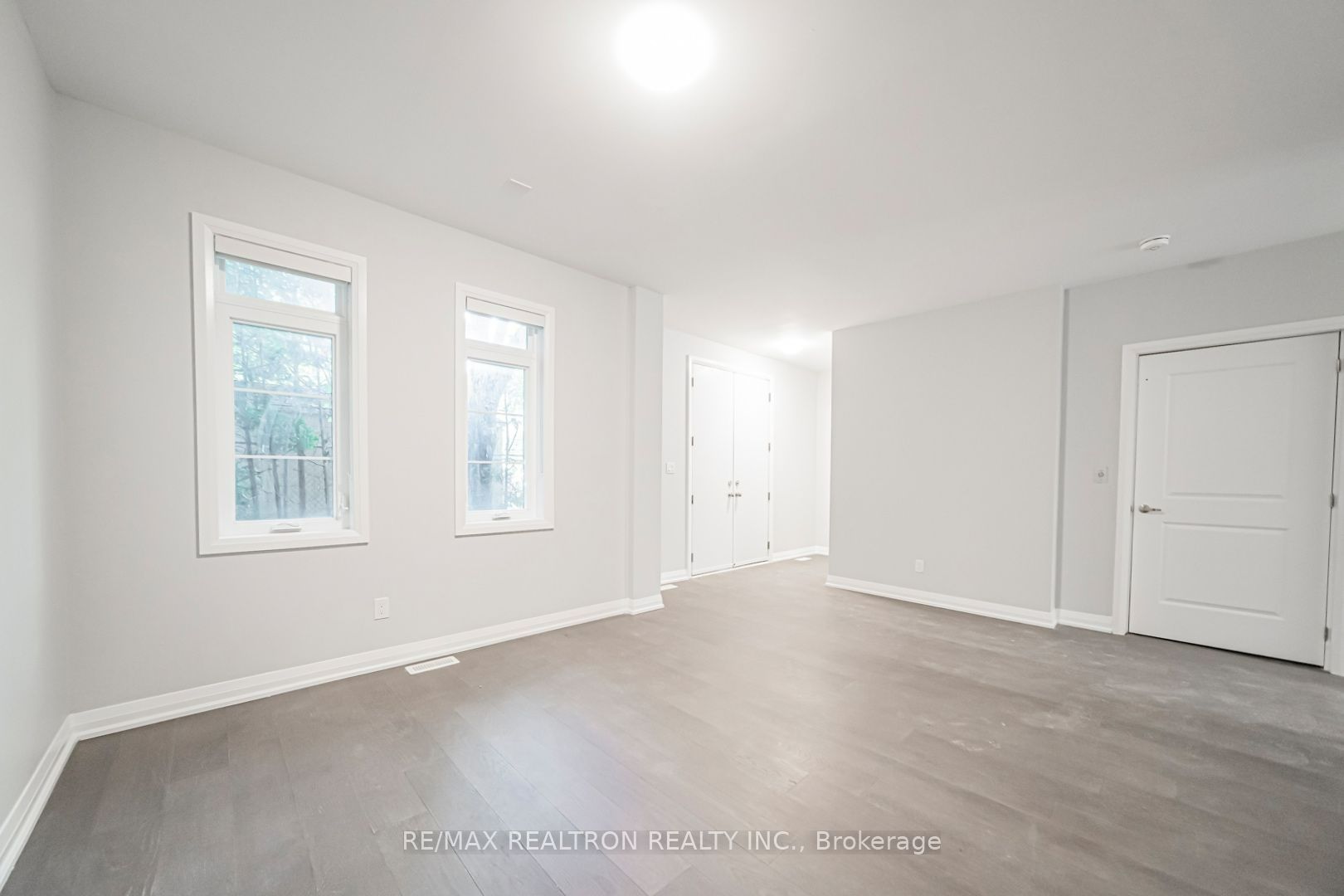 260 Eagle Street 22 Property Photo 7